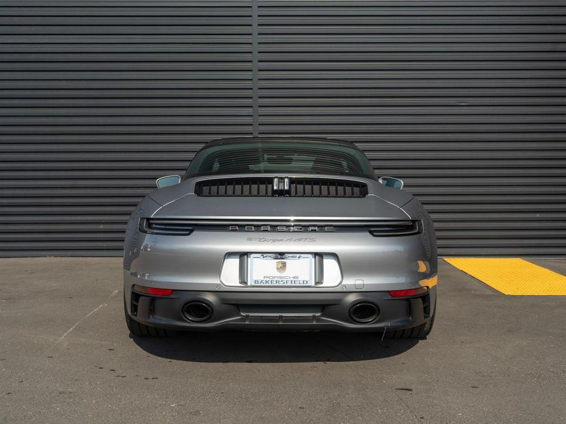 mph009_910375311_rw_DMN_2f8_M0a_M07mg_Vc_Vn9_P9_Vf_QM_9e2c44e4f0