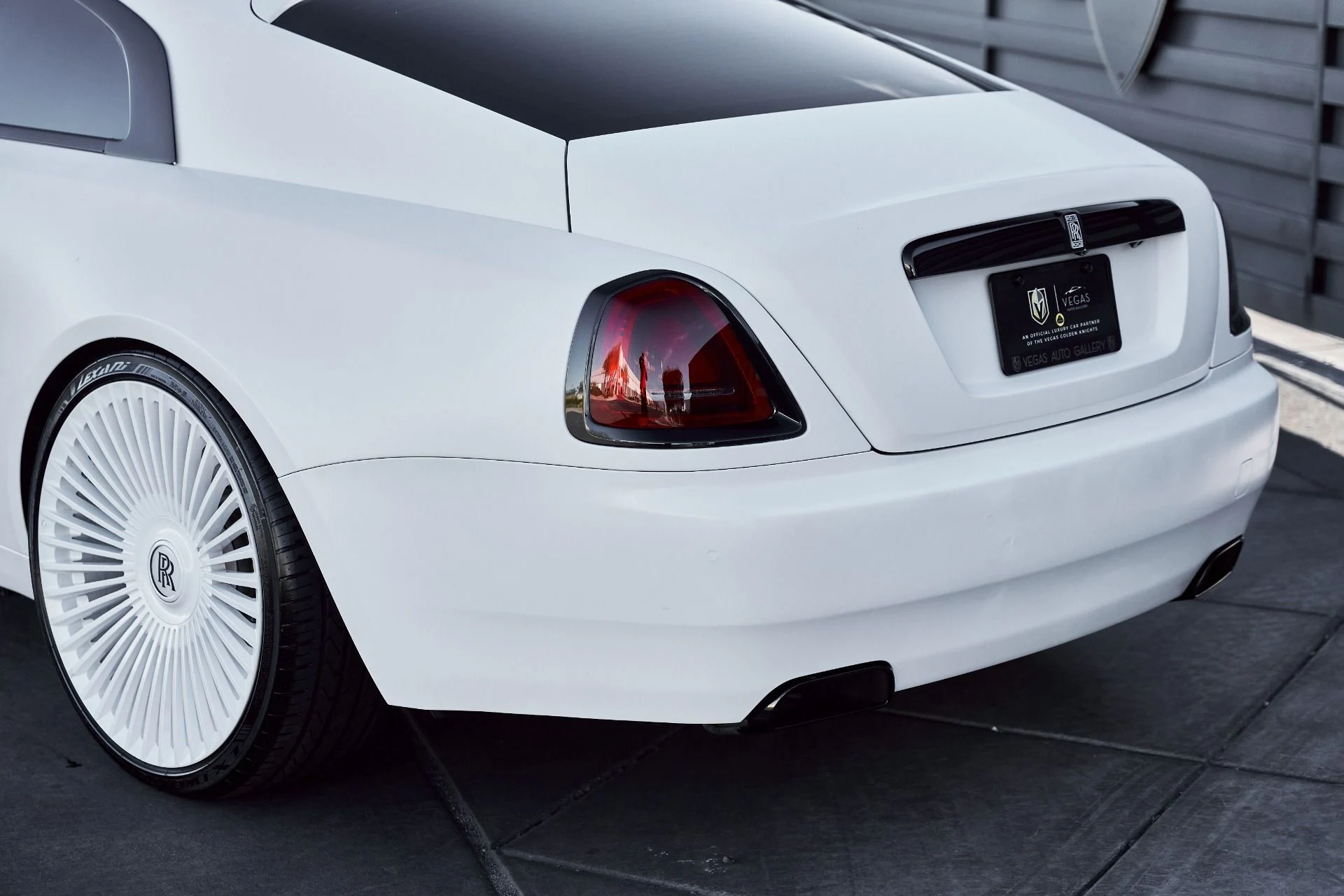 mph009_910425735_Used_2019_Rolls_Royce_Wraith_Base_1772849586_3d887bd27c