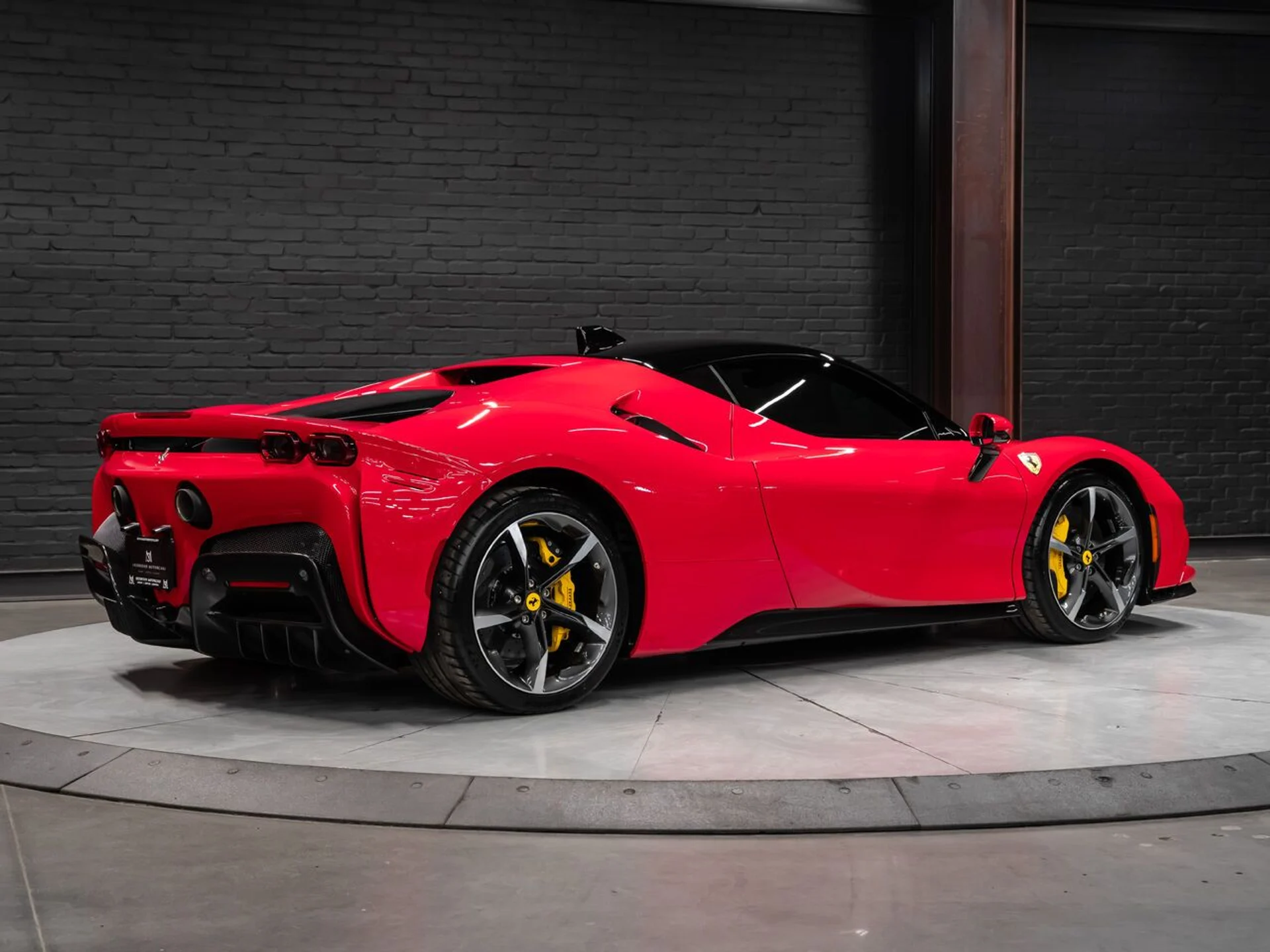 mph009_912479275_ferrari_sf90_stradale_2023_0a2ff71c6d