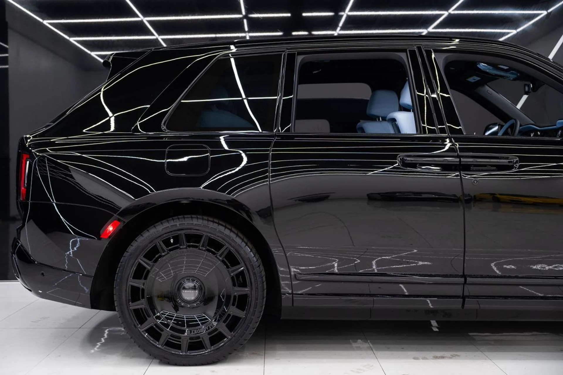 mph009_914308833_e07ca1539b3eaf6b52b8958c5c814047_30e278a572