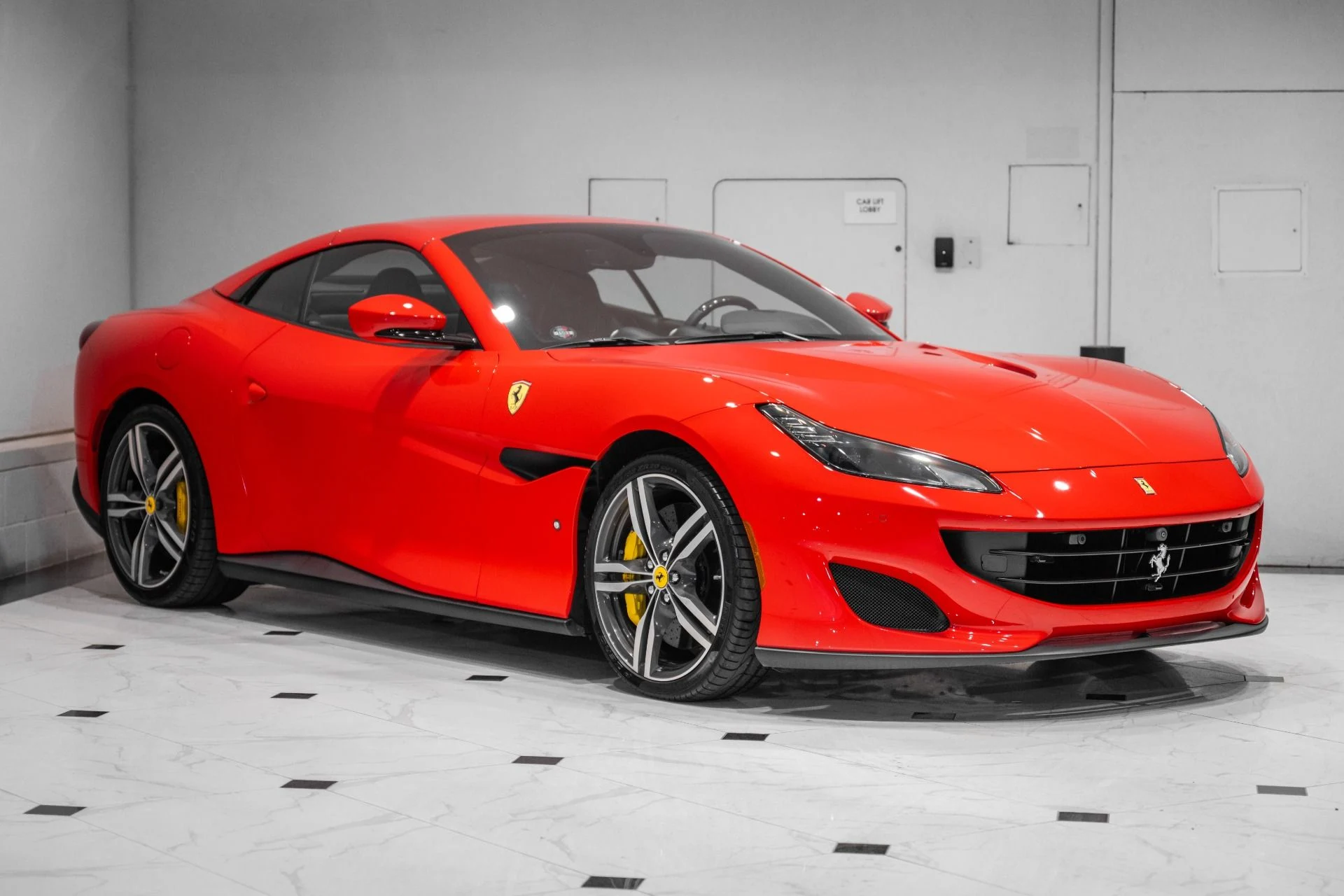 mph009_917415306_Used_2019_Ferrari_Portofino_1780718714_1644da0ecc
