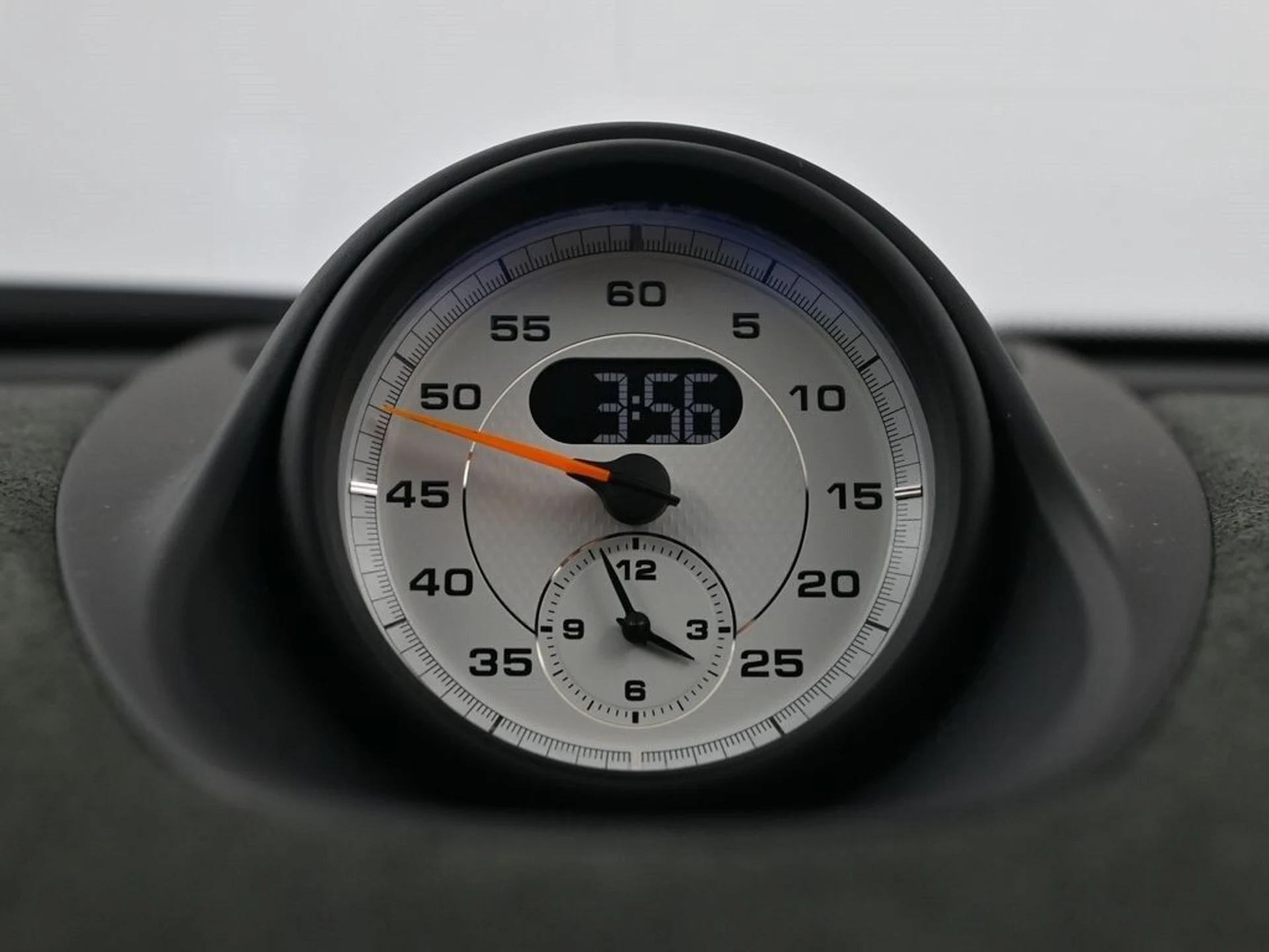 mph009_9190930_f9558b6fc1a95e73b8b44f1094e05881x_b739cca856