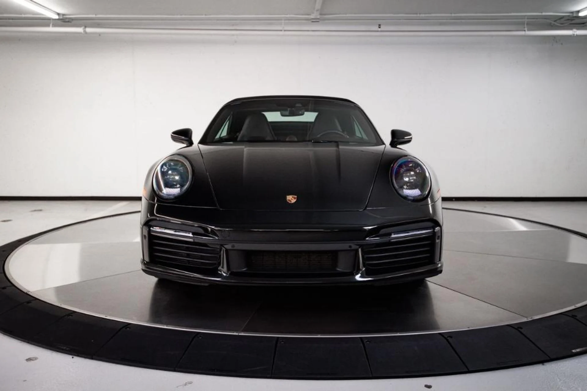 mph009_920942555_6_GR_Td_NY_29iuy2_Edv_C8_Ek_I7w0q_XQ_2735c25ffa