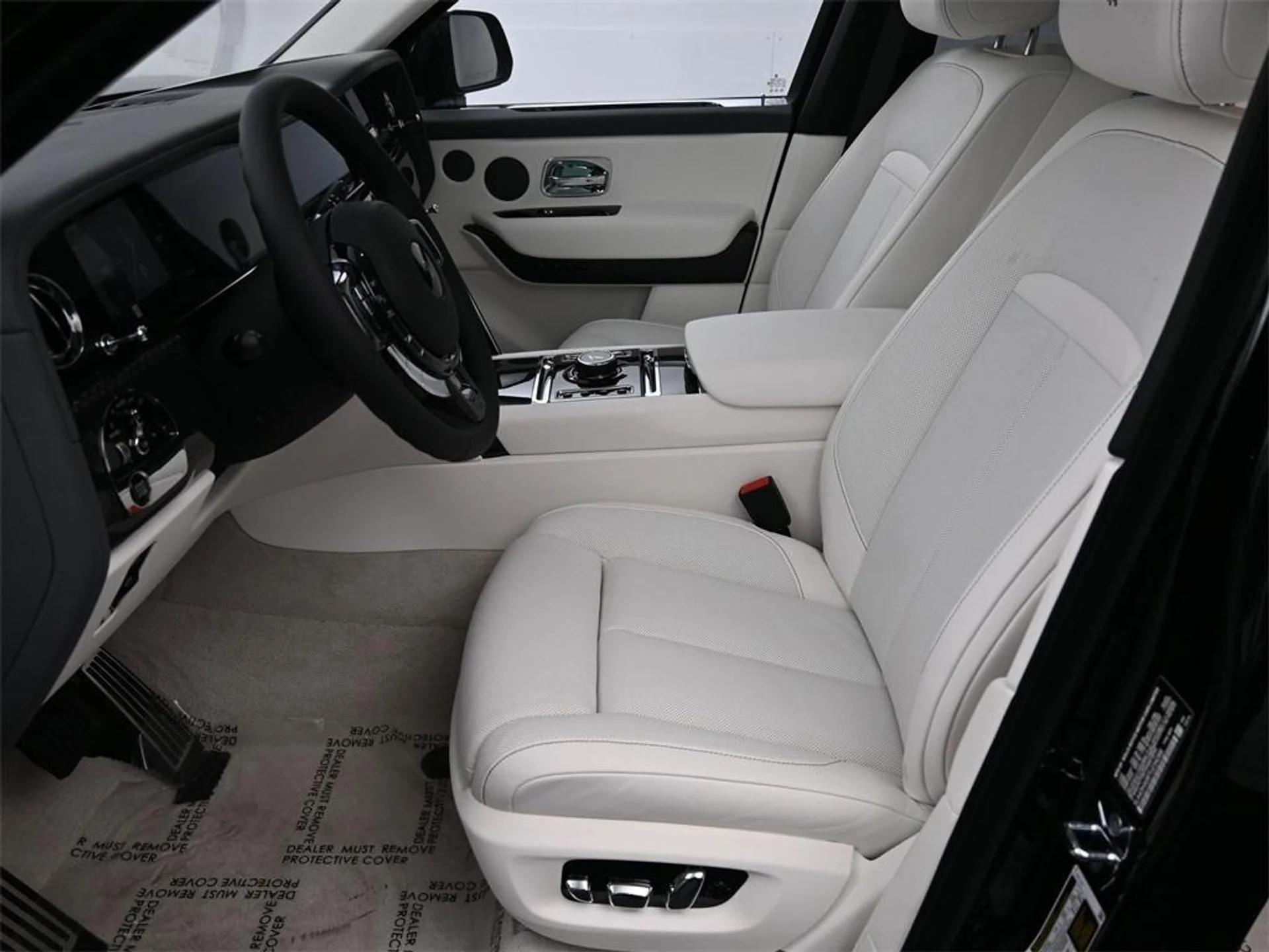 mph009_922216353_Y_Dq9mn5o_Em_O5_Osh_Ii4_J_Oj_Fij_Jk_39fed8fe49