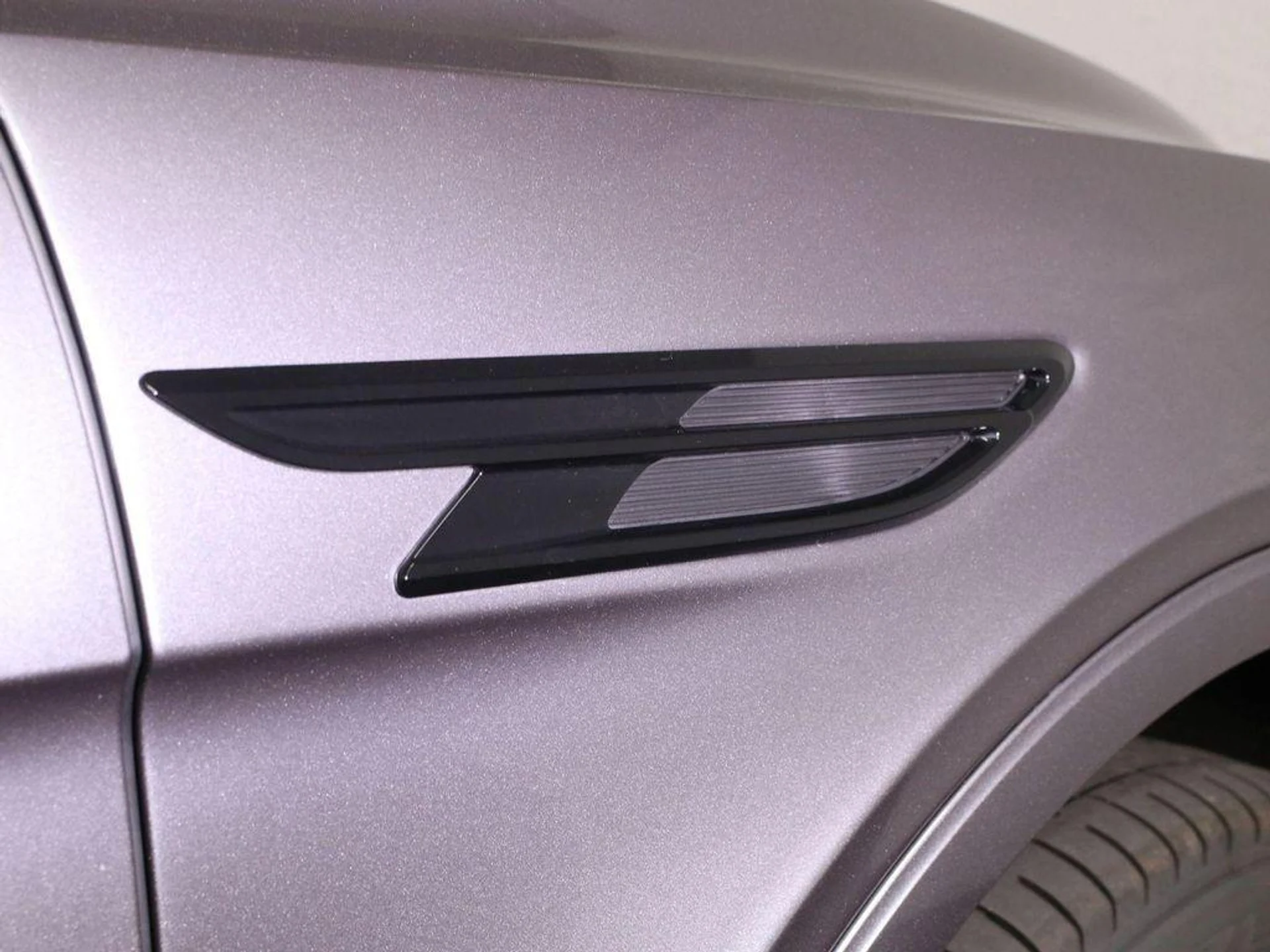 mph009_92877038_WU_Tg_J_Hi15prx_X8_SP_3_L7_U42_PR_Hzk_0e186a7d1f