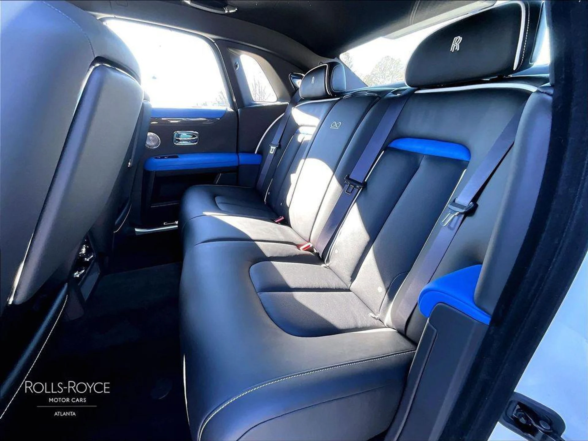 mph009_932946197_ru_P_Fa26_C6_LM_Yyoj_B_Rj_OT_40px_Q_ad32342962