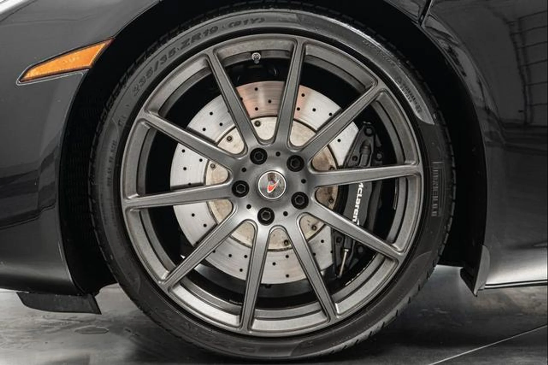 mph009_939871463_xa_Iuyh_KXTPFU_In9yp_He0_Sj_Qg_IQ_5836e07233