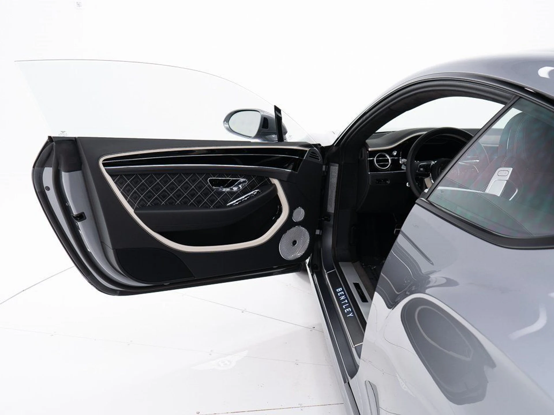 mph009_939976257_ede58d43d0964d6c61bb49026c89d34b_01fd2d0c2e