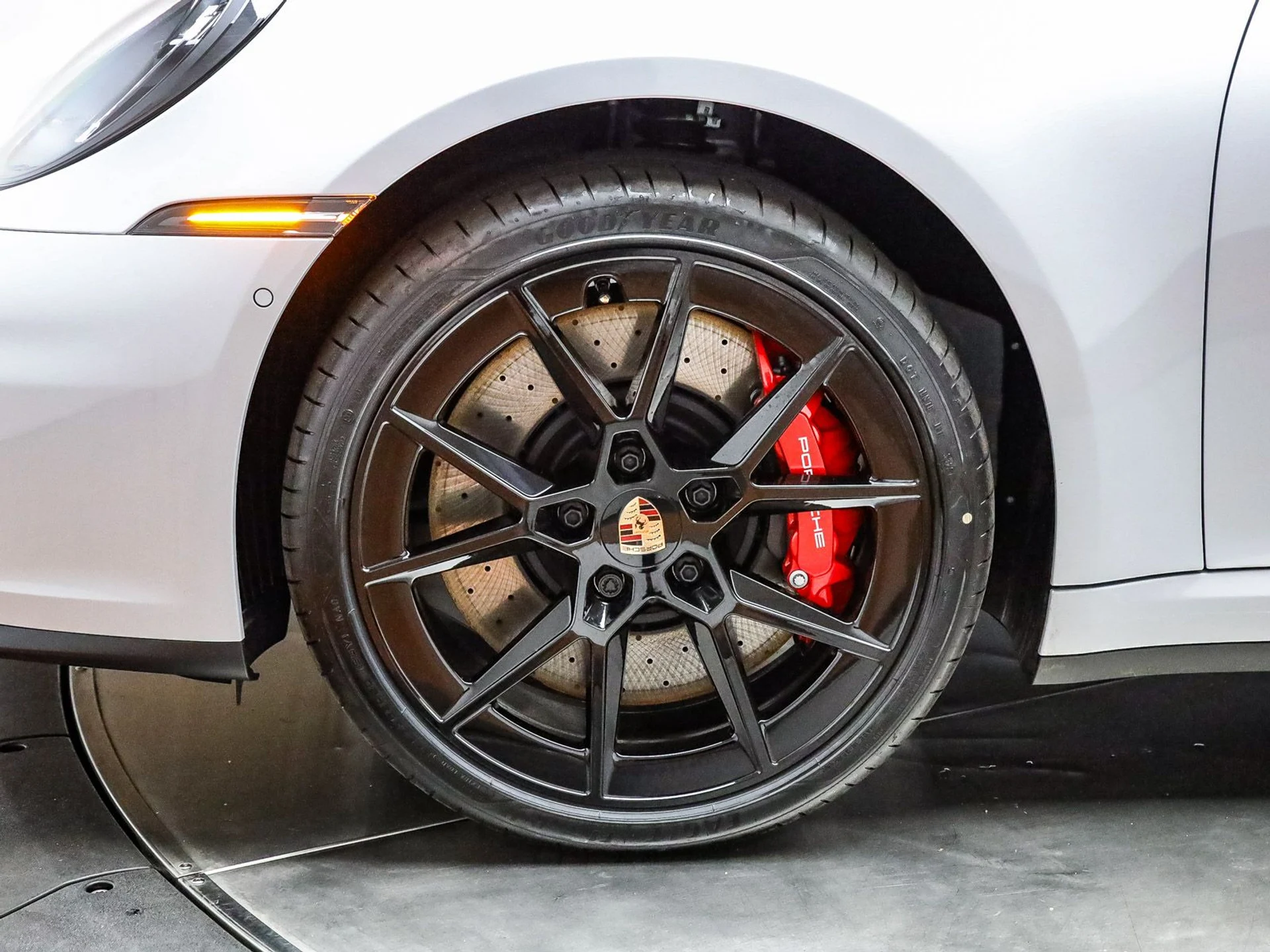 mph009_948537937_446507db6fa19f7924018bd8eaaae03ax_5a8c06b6f0