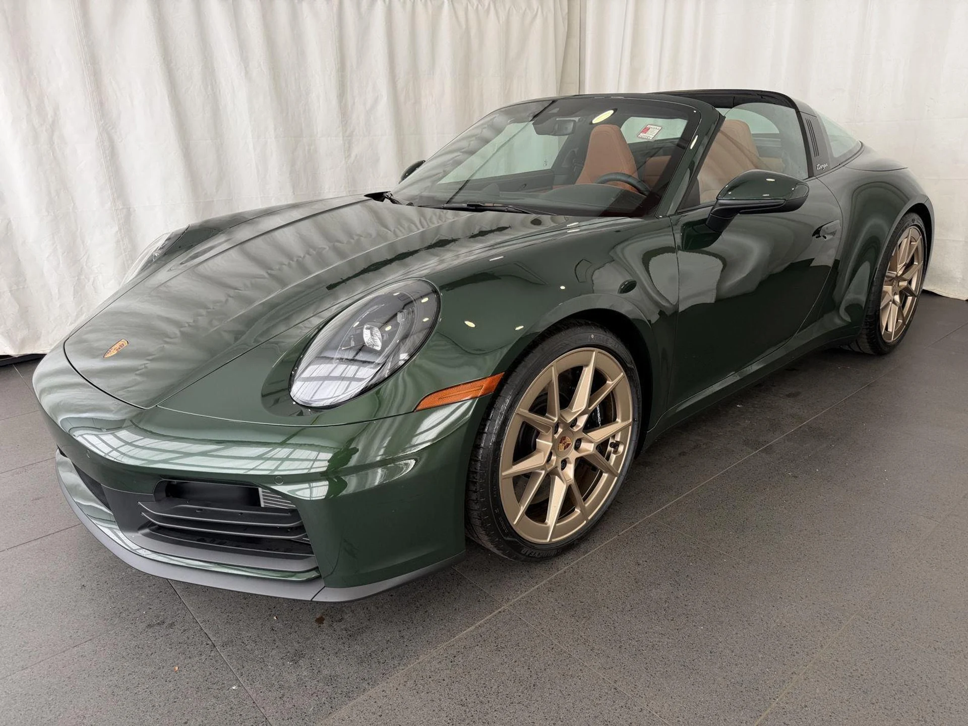 mph009_95129706_75f24d7c4f38da169cd8f6aecf302e13x_37fec68daf