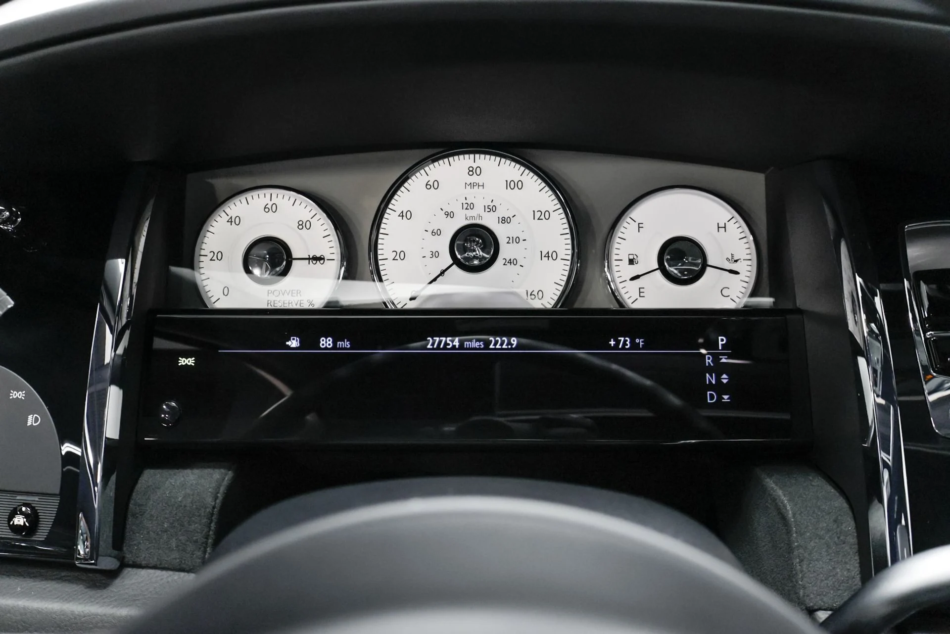 mph009_952320882_Used_2016_Rolls_Royce_Ghost_Base_1761576536_cd7102dd4a