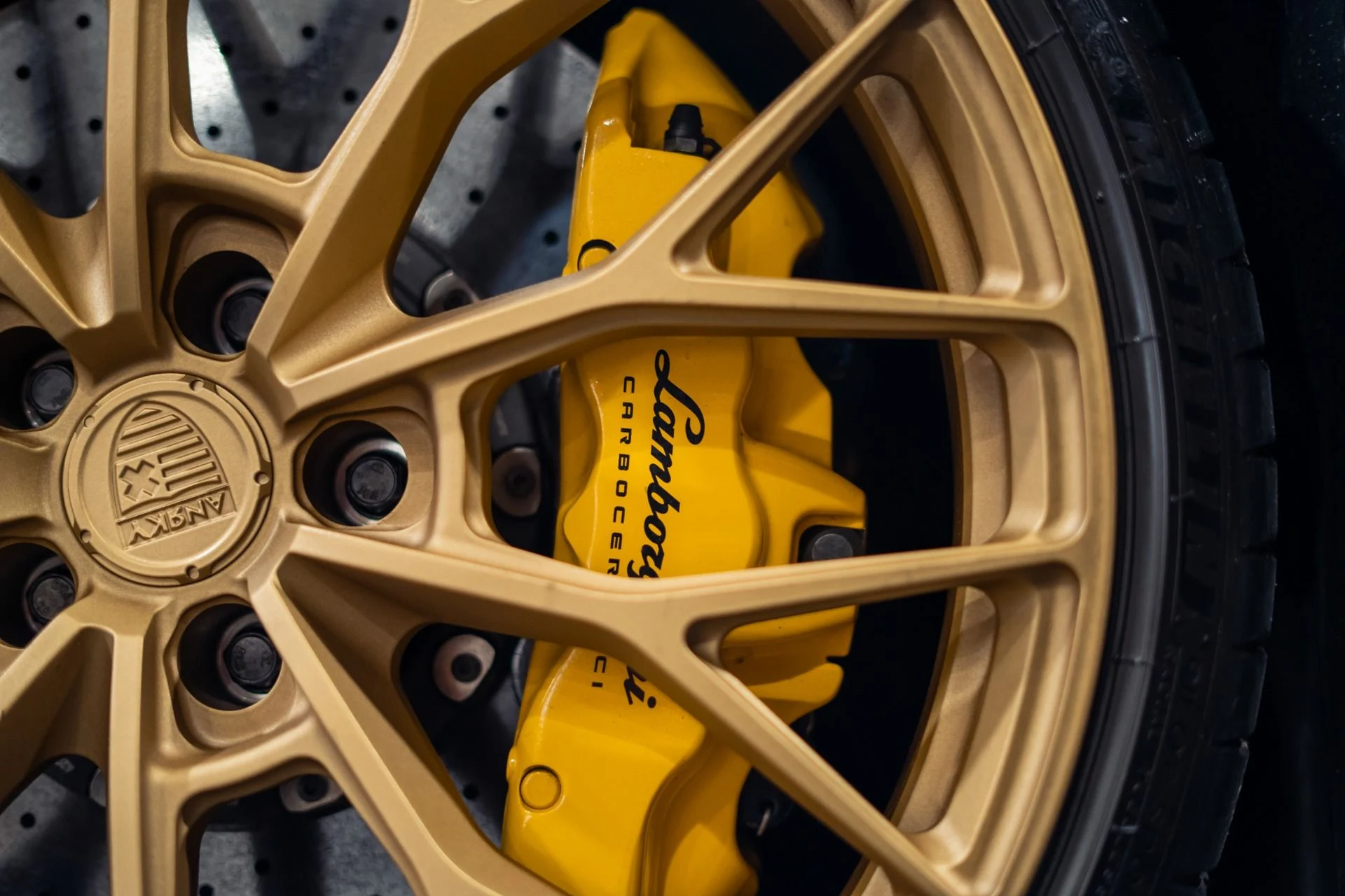 mph009_955890439_Used_2015_Lamborghini_Huracan_LP_610_4_1783790288_698f3ad587