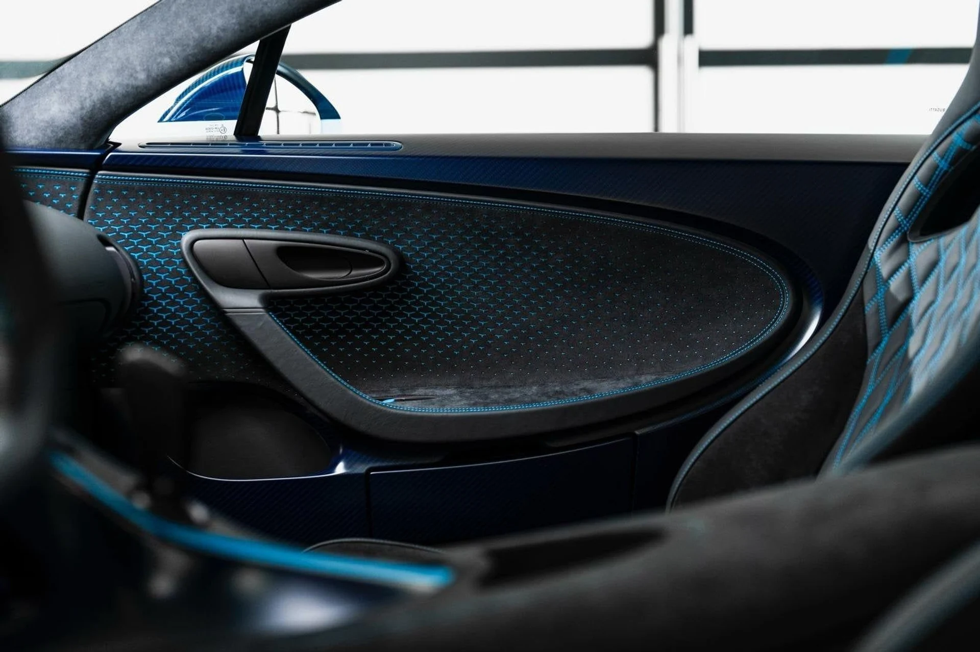 mph009_957048738_10_843bd0eff4