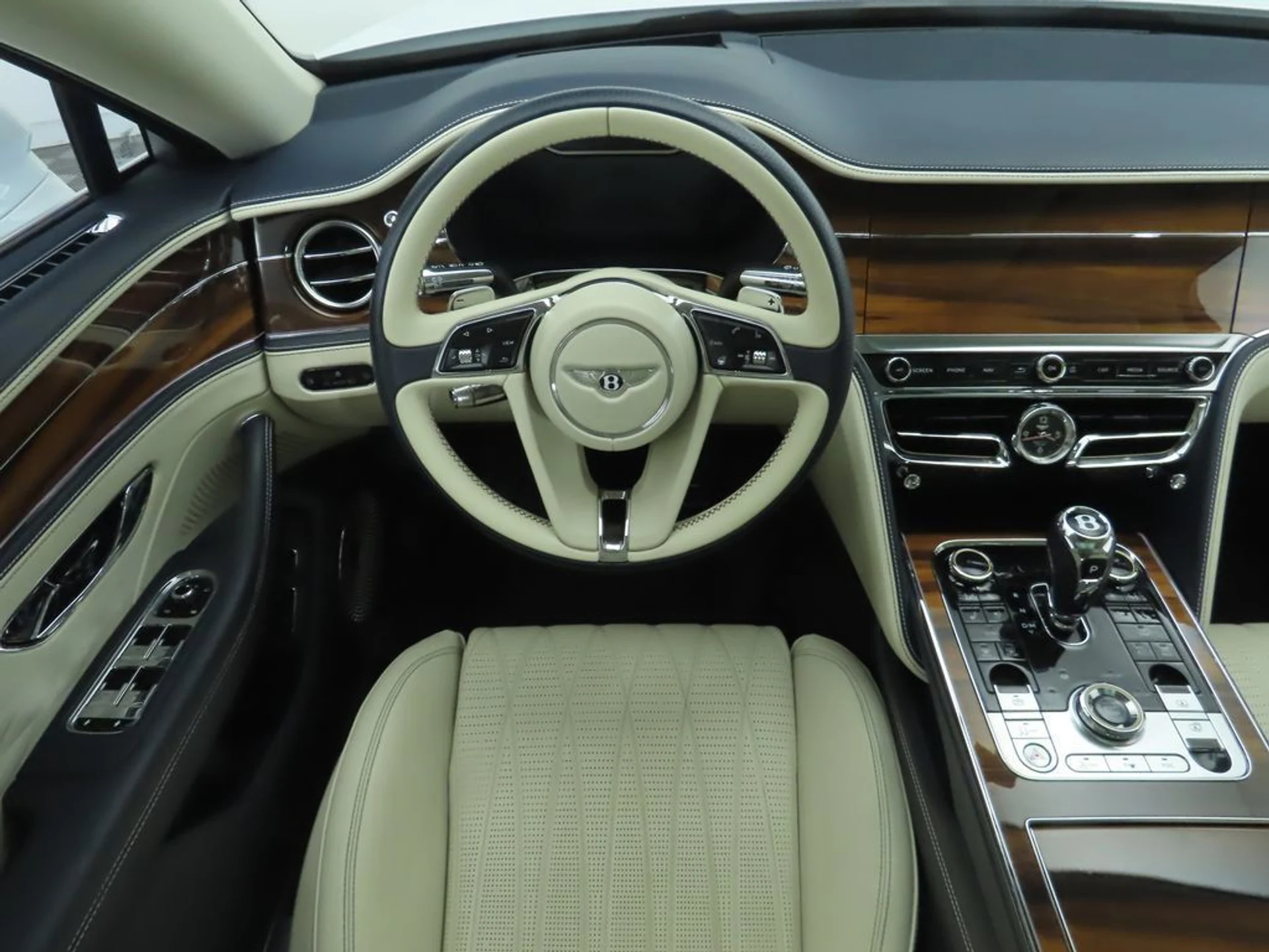 mph009_965468183_used_2020_bentley_flying_spur_w12sedan_8119_22909310_10_1024_c279c3eb69