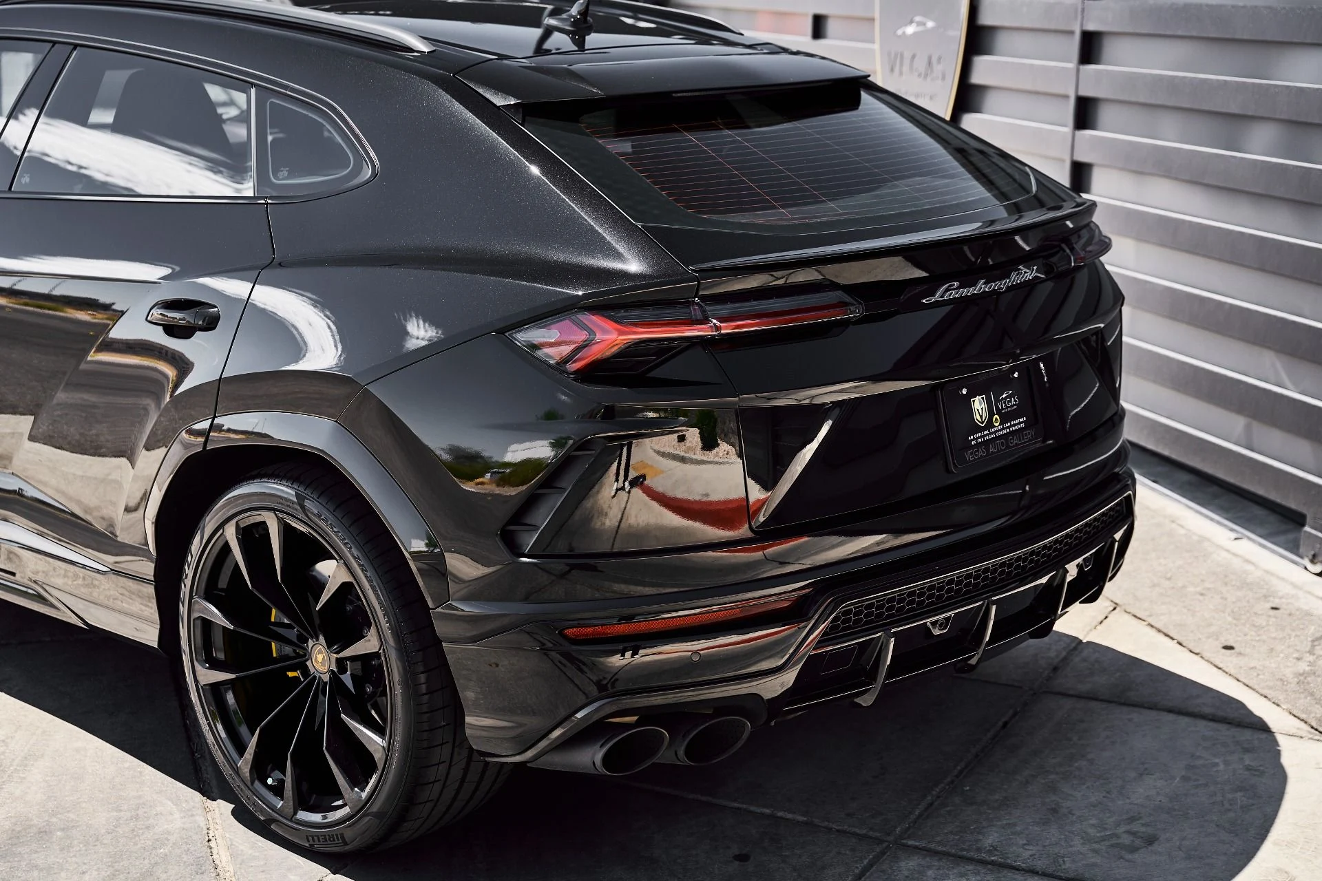 mph009_968623355_Used_2022_Lamborghini_Urus_Base_1785209649_90d361fbff
