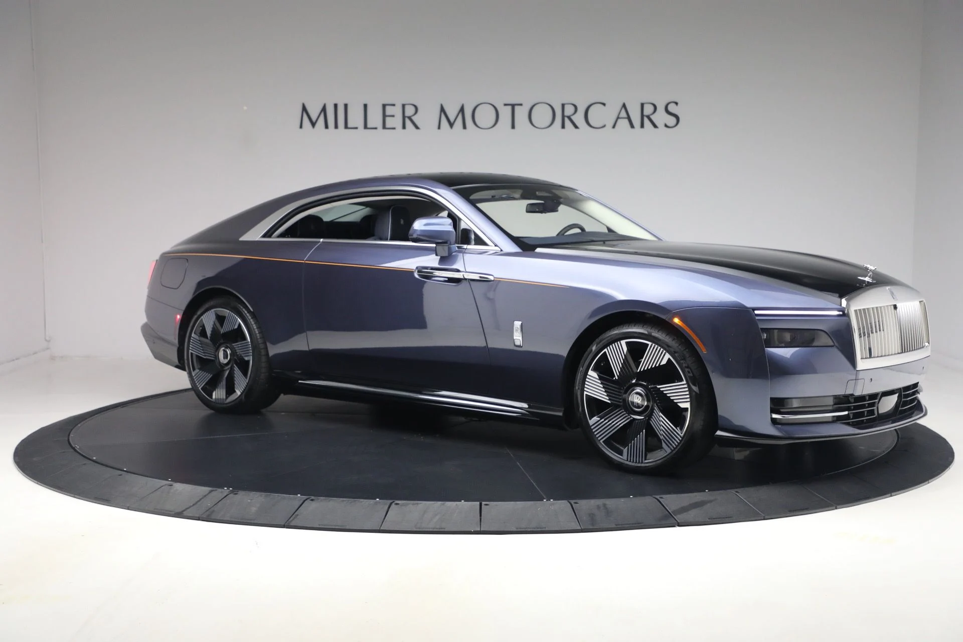 mph009_969125044_Used_2024_Rolls_Royce_Spectre_6b6932a8e9