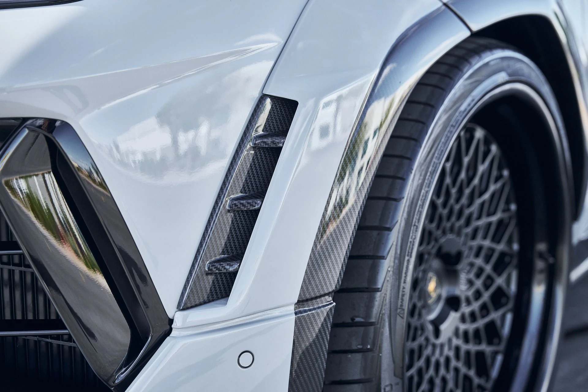 mph009_972805743_Used_2024_Lamborghini_Urus_Performante_1772849030_ddcac36175