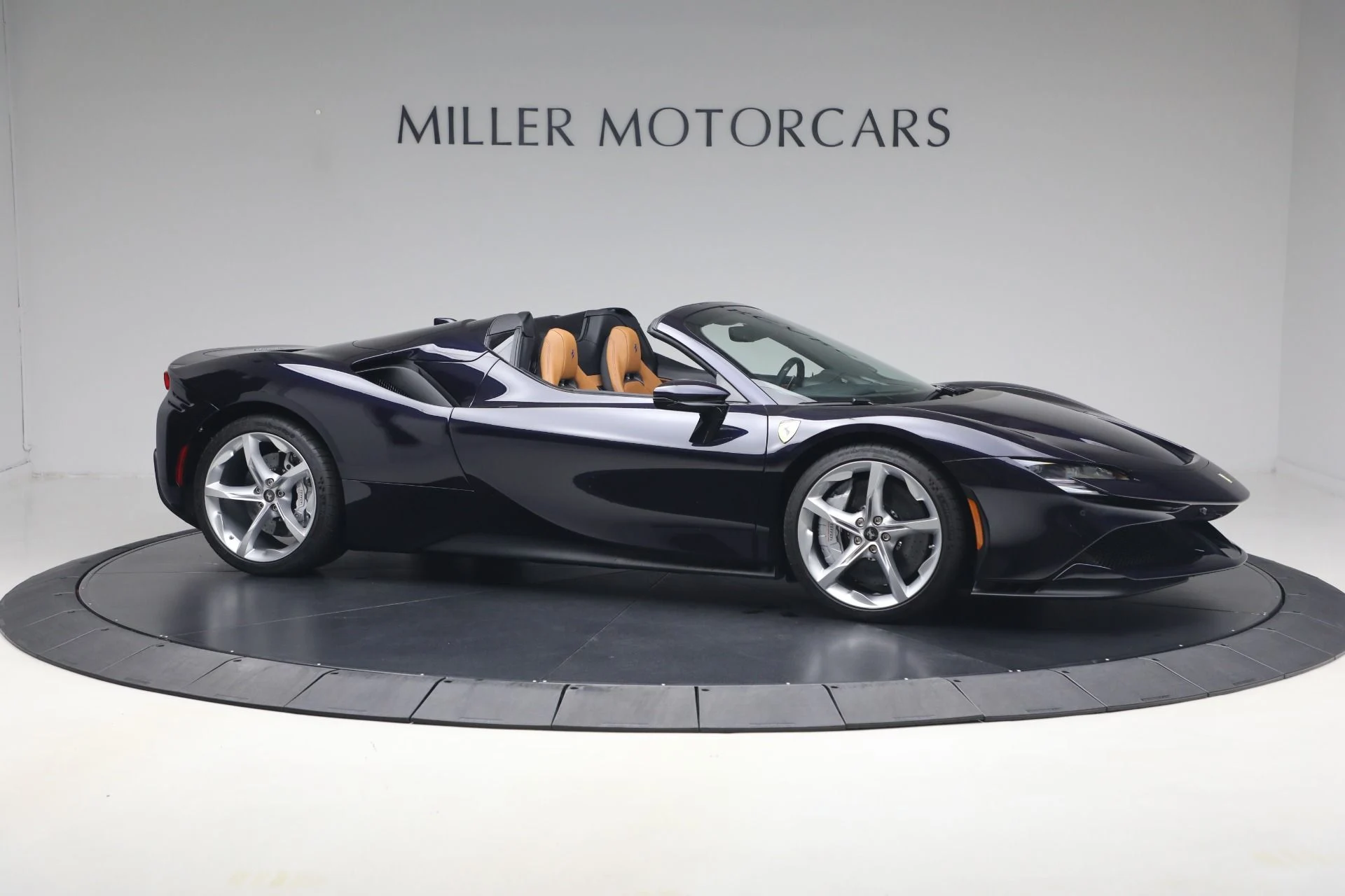 mph009_973939132_Used_2024_Ferrari_SF_90_Spider_1781812304_5d14efa8c8