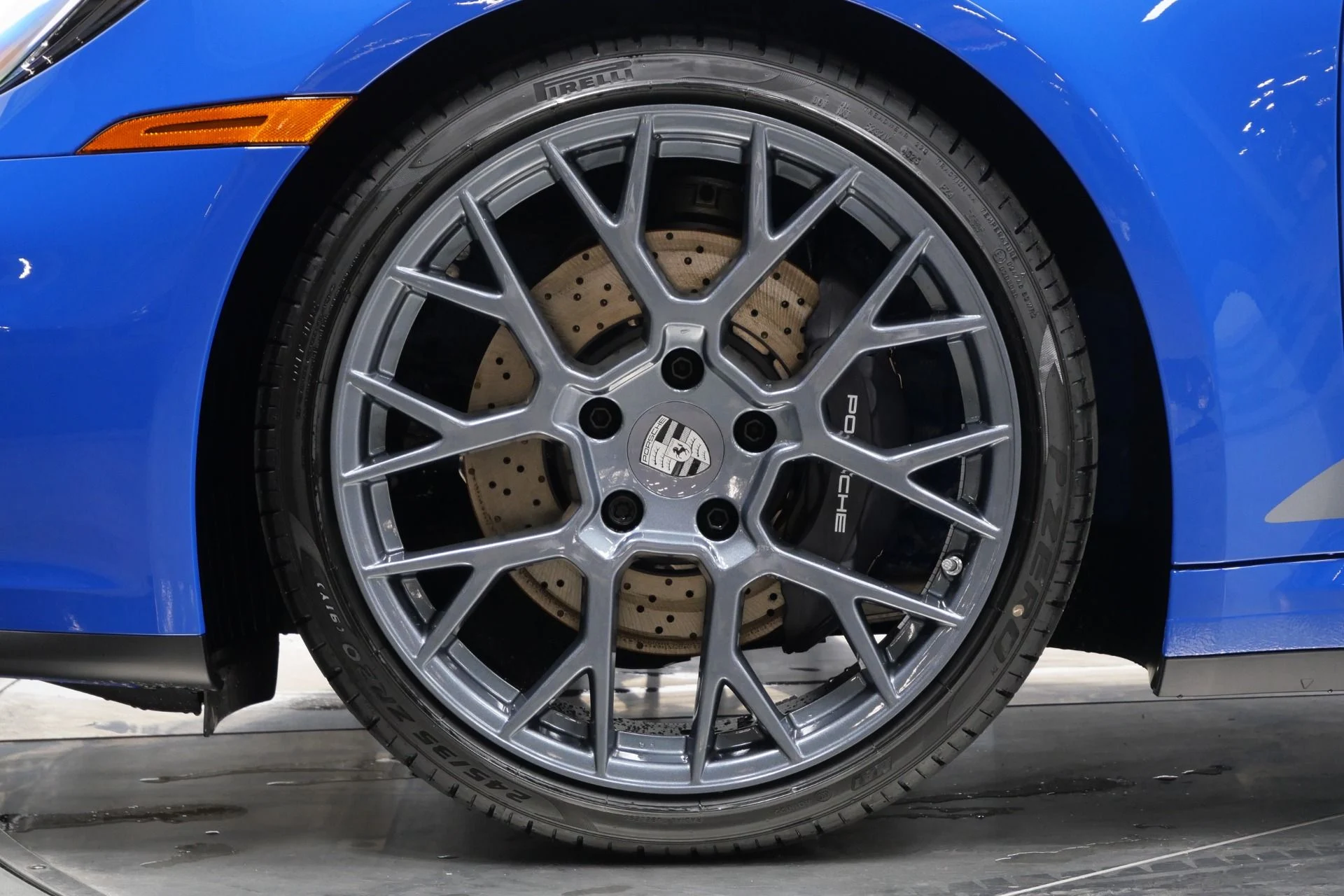 mph009_975165848_Used_2026_Porsche_911_Carrera_T_As_New_with_12_Miles_6_Speed_Manual_18_Way_Seats_1767115090_a9a7a22b09