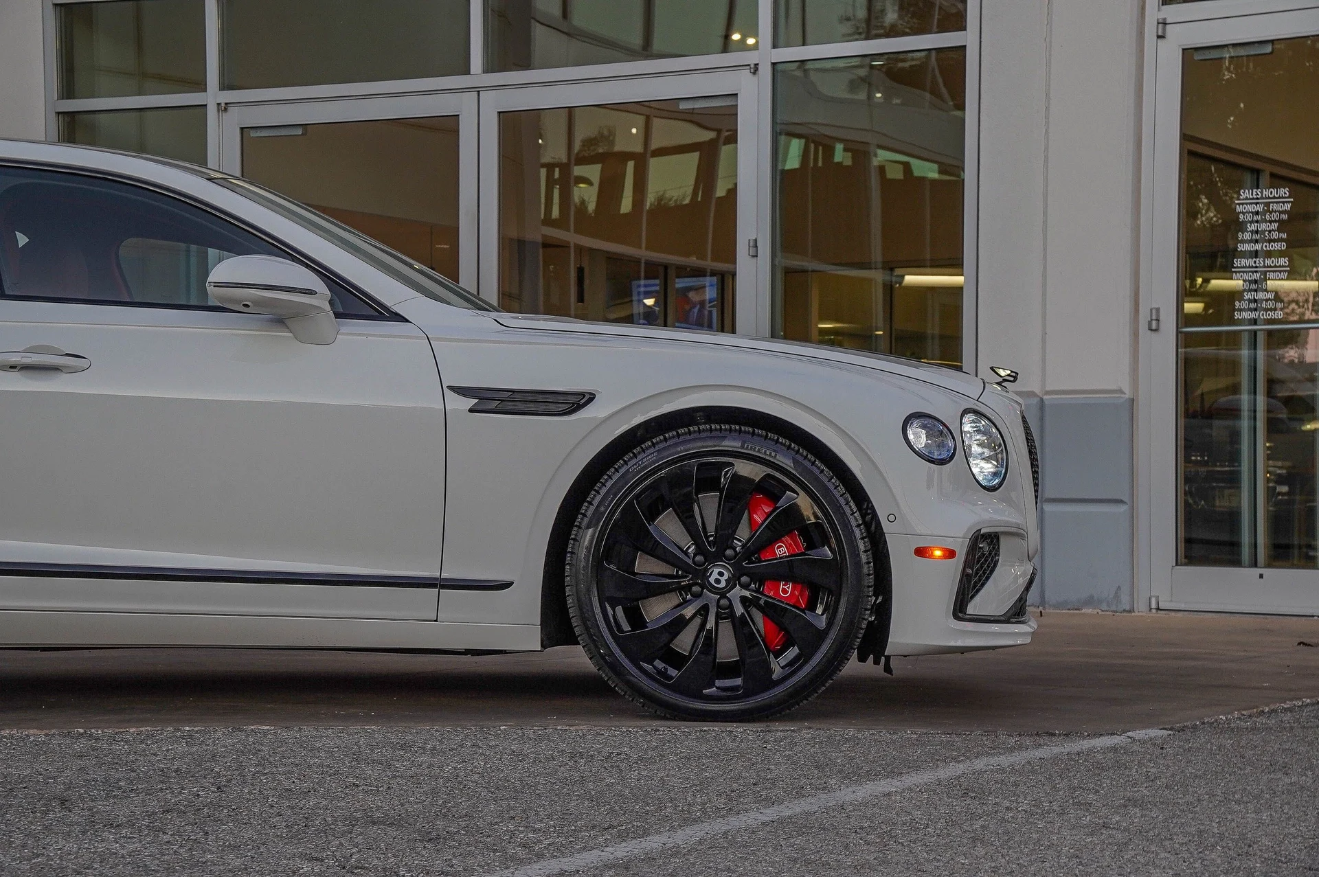 mph009_976605317_Hi_Tech_Luxury_Imports_LLC_SCBBP_6_ZG_5_TC_025490_image_9_c634b6b373