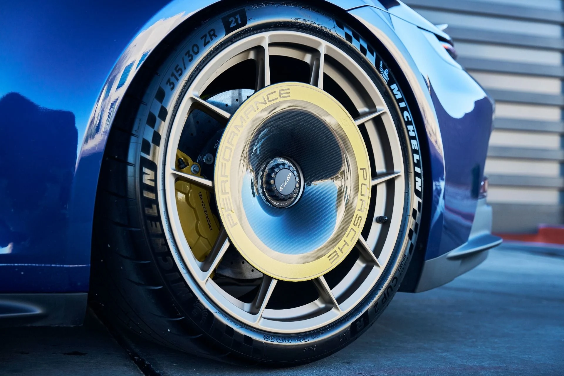 mph009_976913019_Used_2023_Porsche_911_GT_3_1770166878_3ec5c87d03