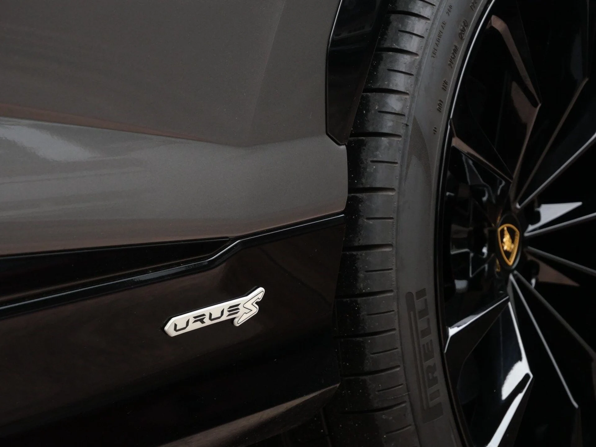 mph009_980440991_25bb46cf4e7c786d7f82e0961b985678x_bcf0031f8c