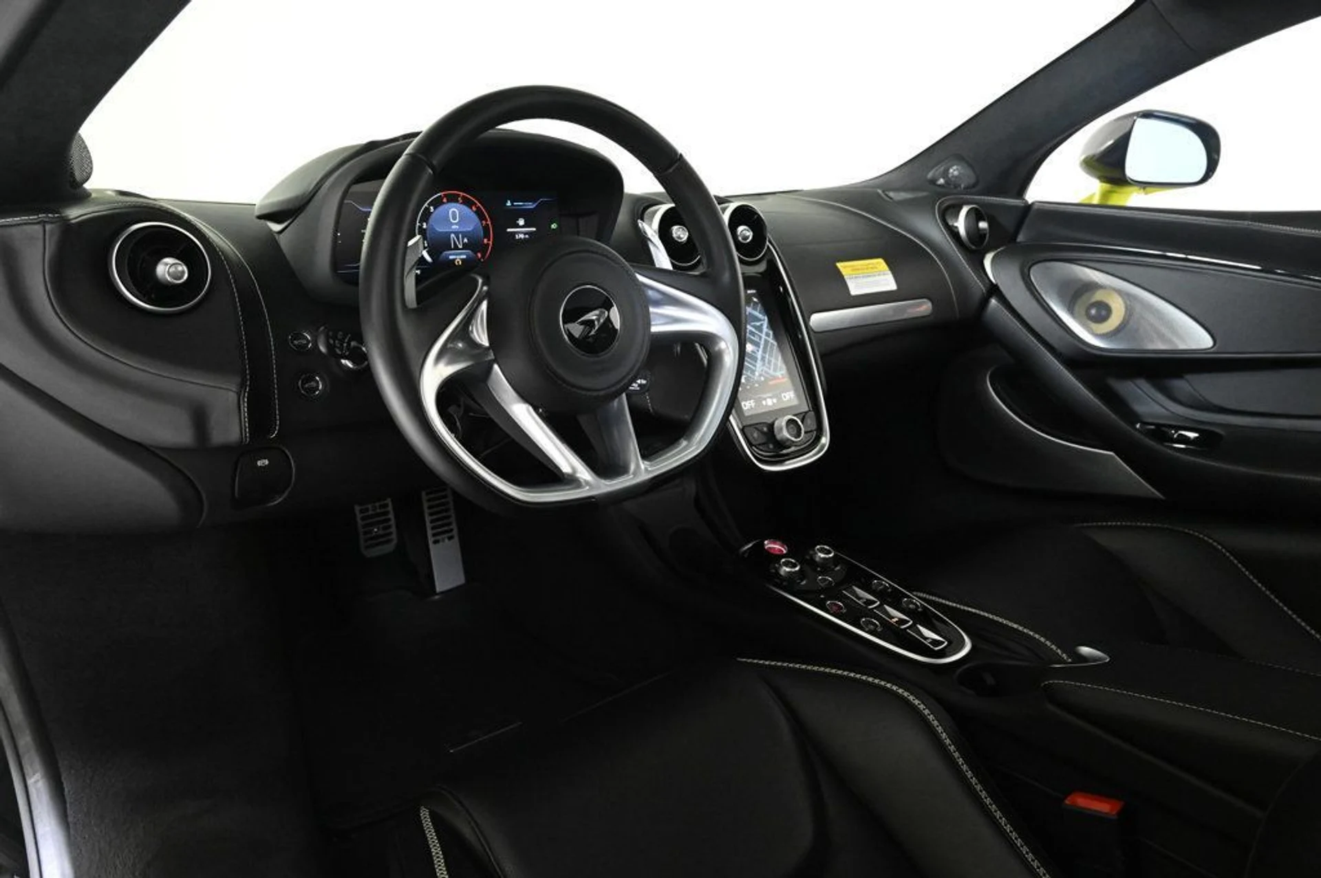 mph009_981795747_used_2023_mclaren_gt_coupe_11350_22926200_9_1024_2012156925