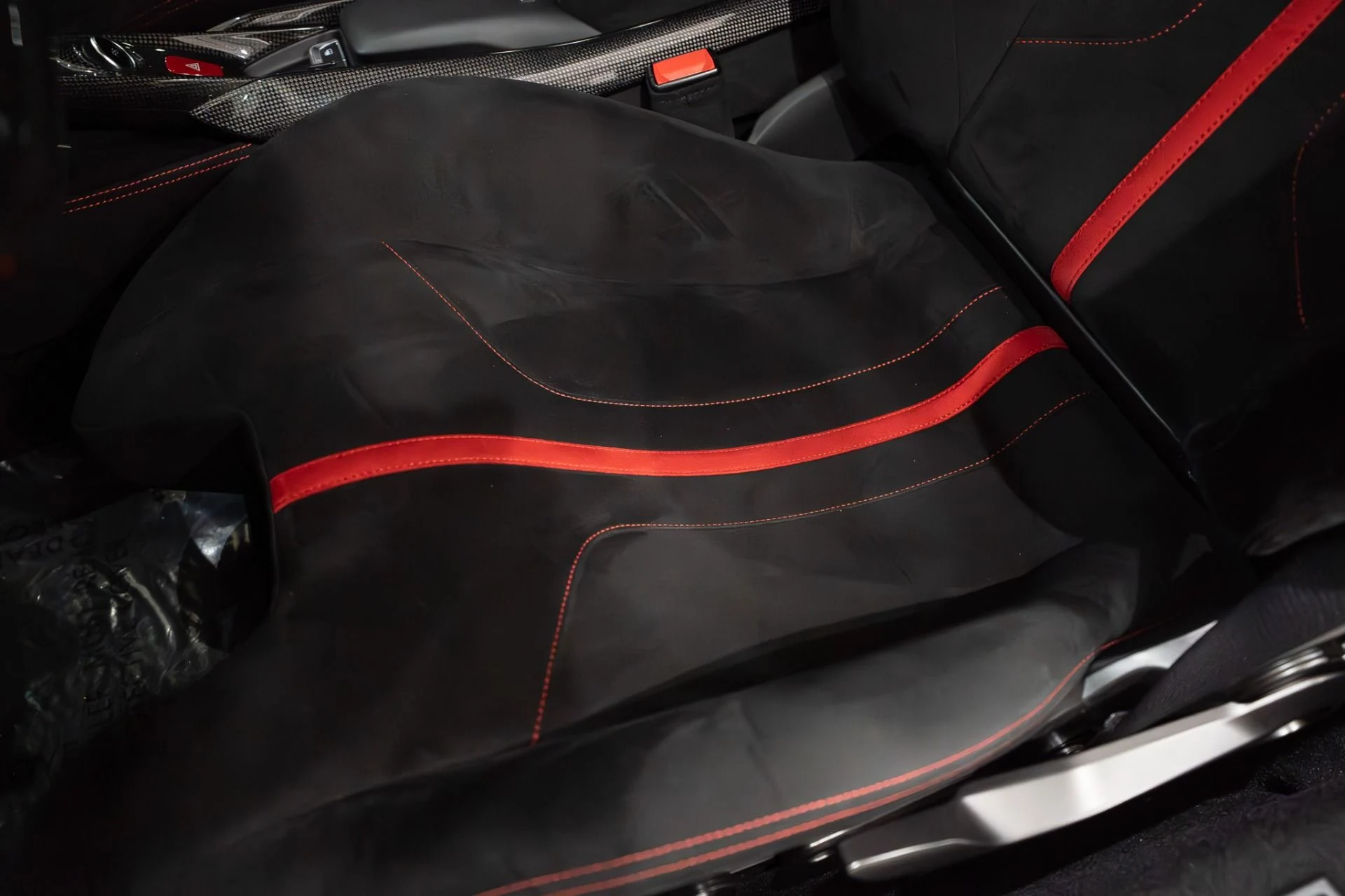 mph009_9846192_12549_p10_l_9b5a7c7bb9