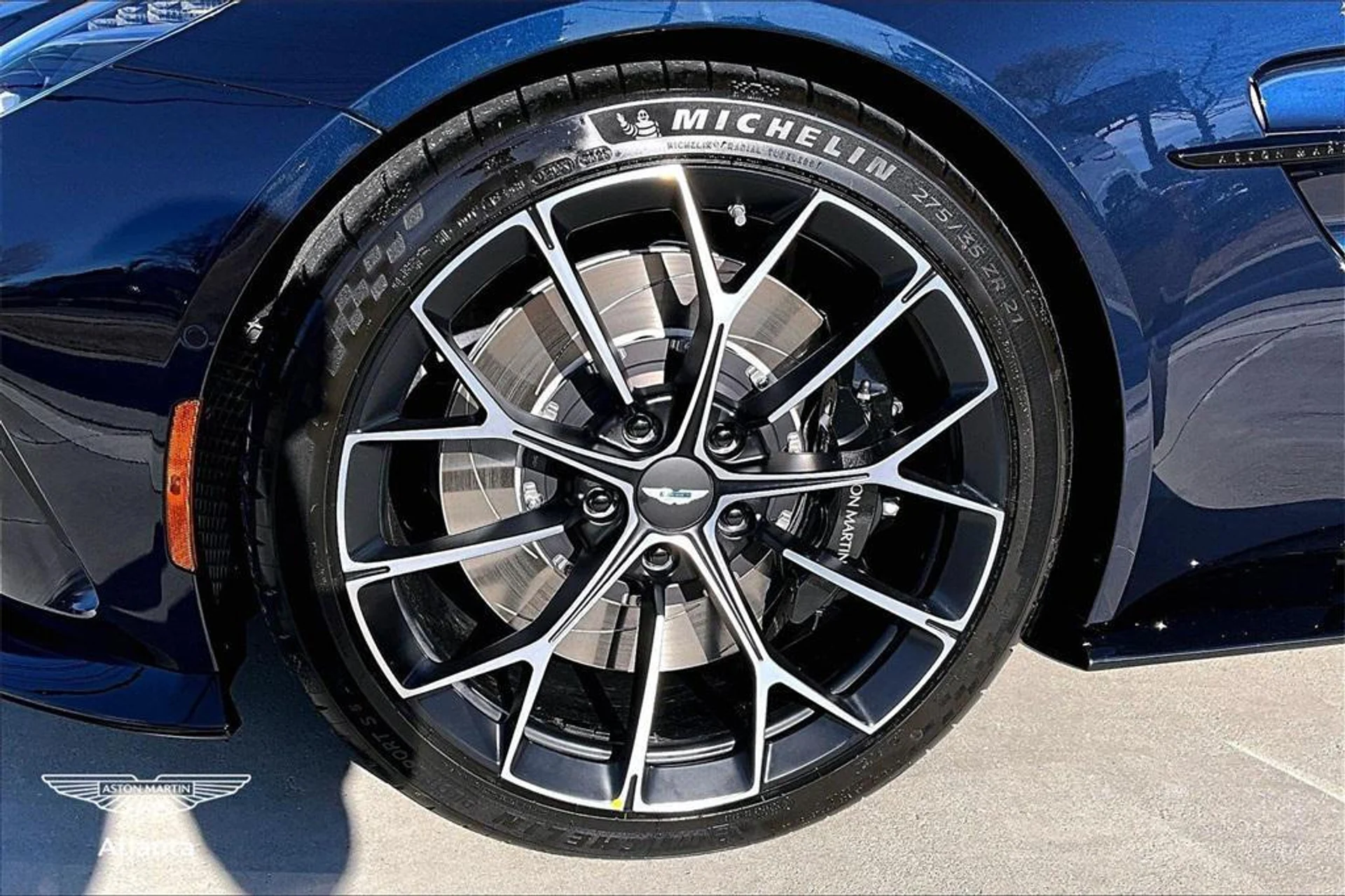 mph009_985490051_xpg_U3_Cuk9_Pp_Kw_Bt_Brhg_VSS_3ywgw_8fe247797b