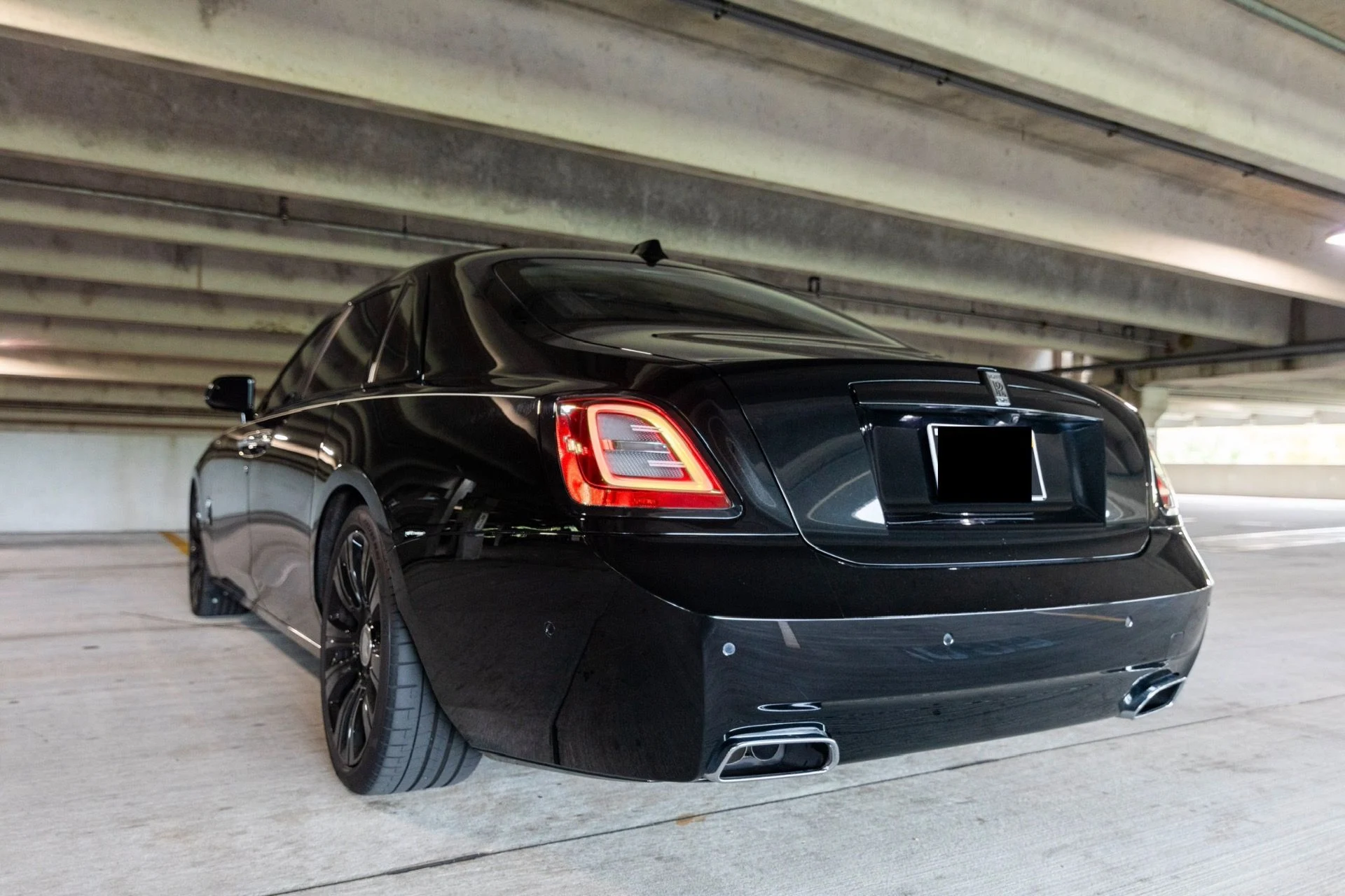 mph009_98572491_Used_2021_Rolls_Royce_Ghost_EWB_1768869200_e395b67ec6