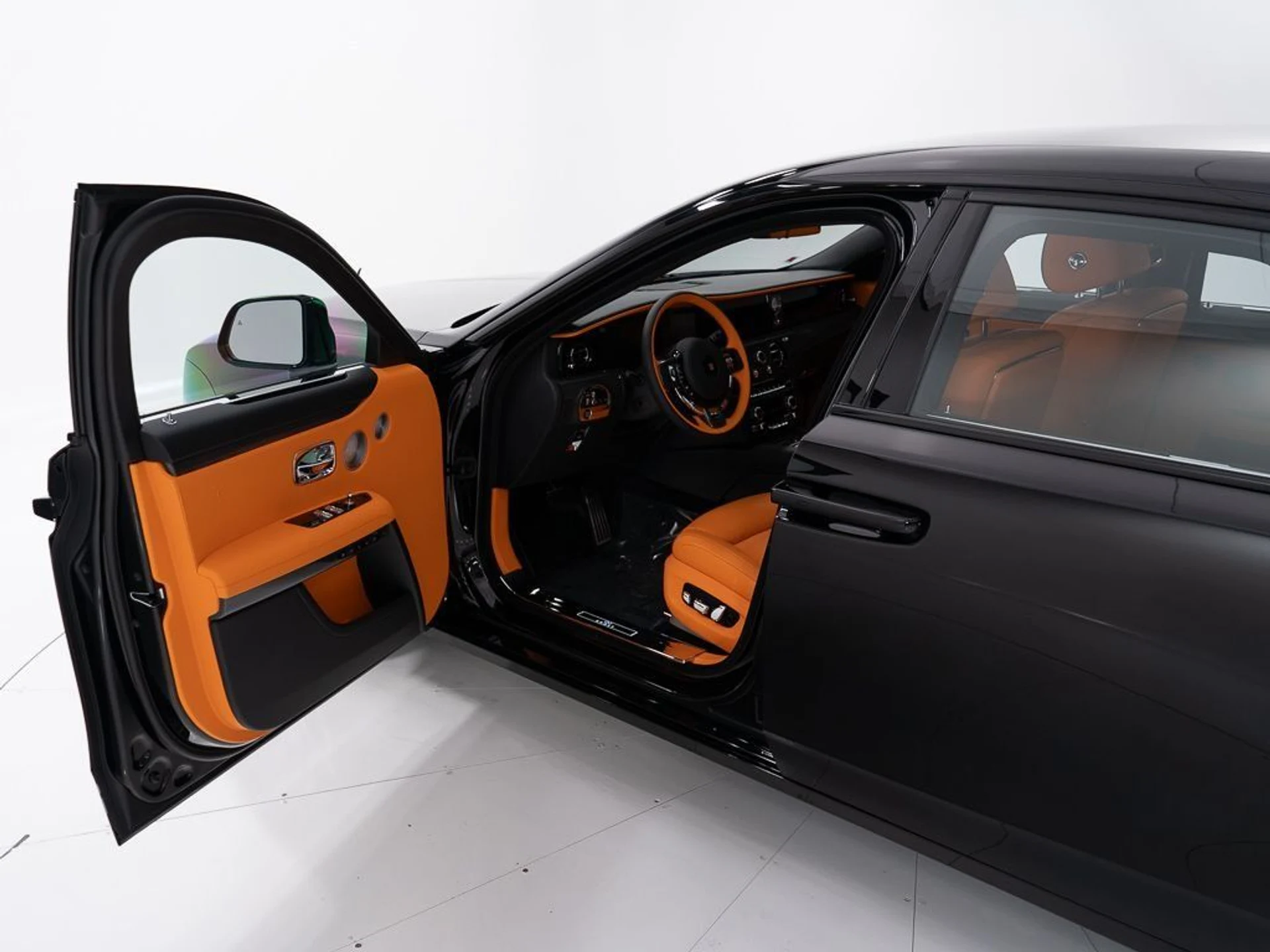 mph009_988057472_8964f90bf29cd9292f3723047f06c56b_6264d38021