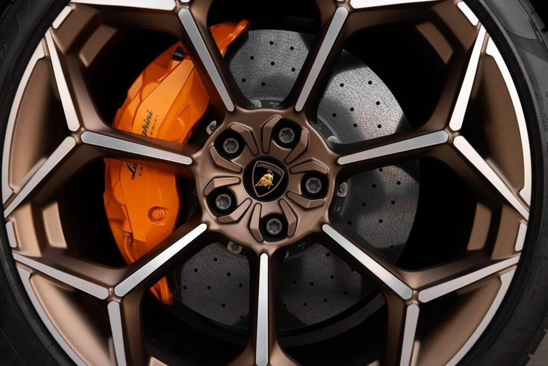 mph009_988901757_17138b89fd49cd0437f84cf50918570cx_8a061de3fe