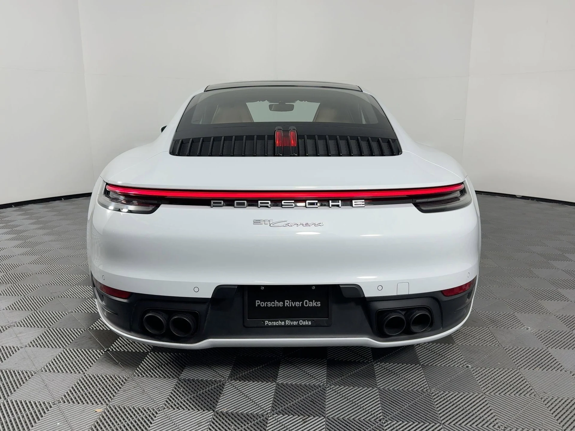 mph009_990492305_a2419b852f342b6c4dcad0cada0ade4bx_a04b825c7f