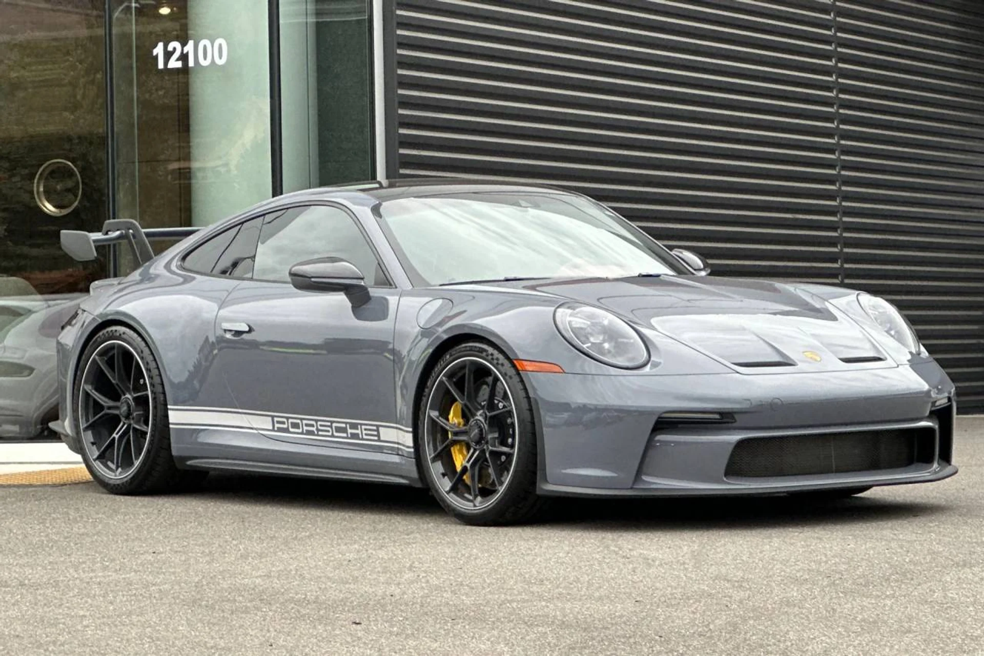 mph009_990891413_1280_e53bda5ead