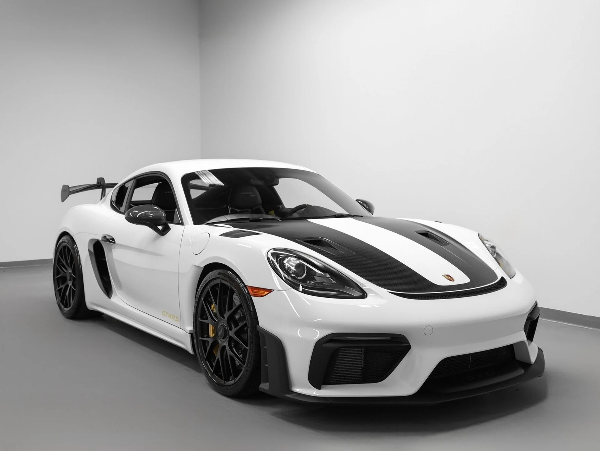 mph009_99607967_10_290dbbbfa4