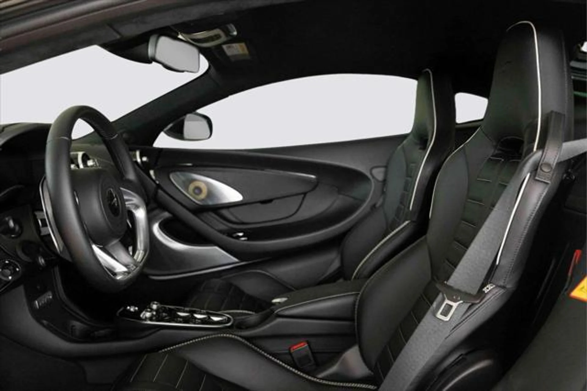 mph009_M618v_FBSFR_Dq_Vw_Mq_K74bj_C_Rg9_IE_ae51428977