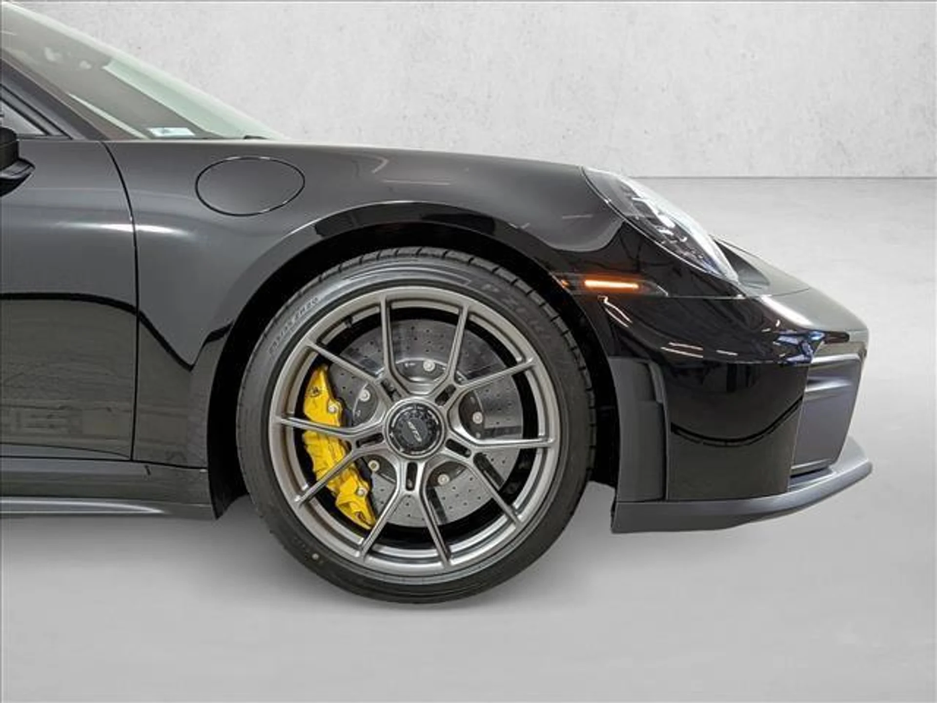 mph010_100107311_JE_3_Op_MV_Dp_Vi_A_Bw_K_Ac_Q_7c8s_PI_2b77ff9059