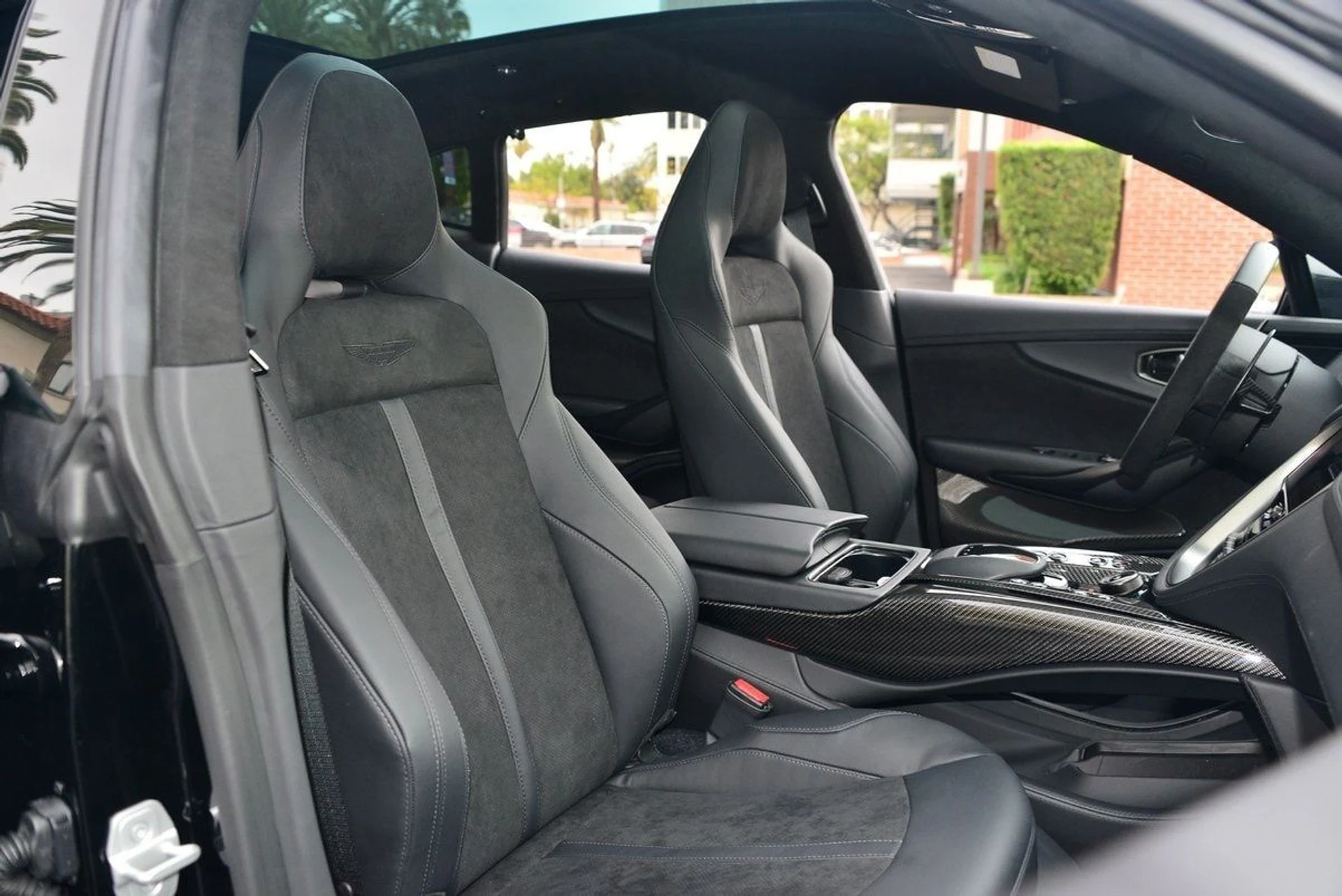 mph010_1003490201_05b0bf3018c57f26629430ab00bffeacx_c54bc3ad5a