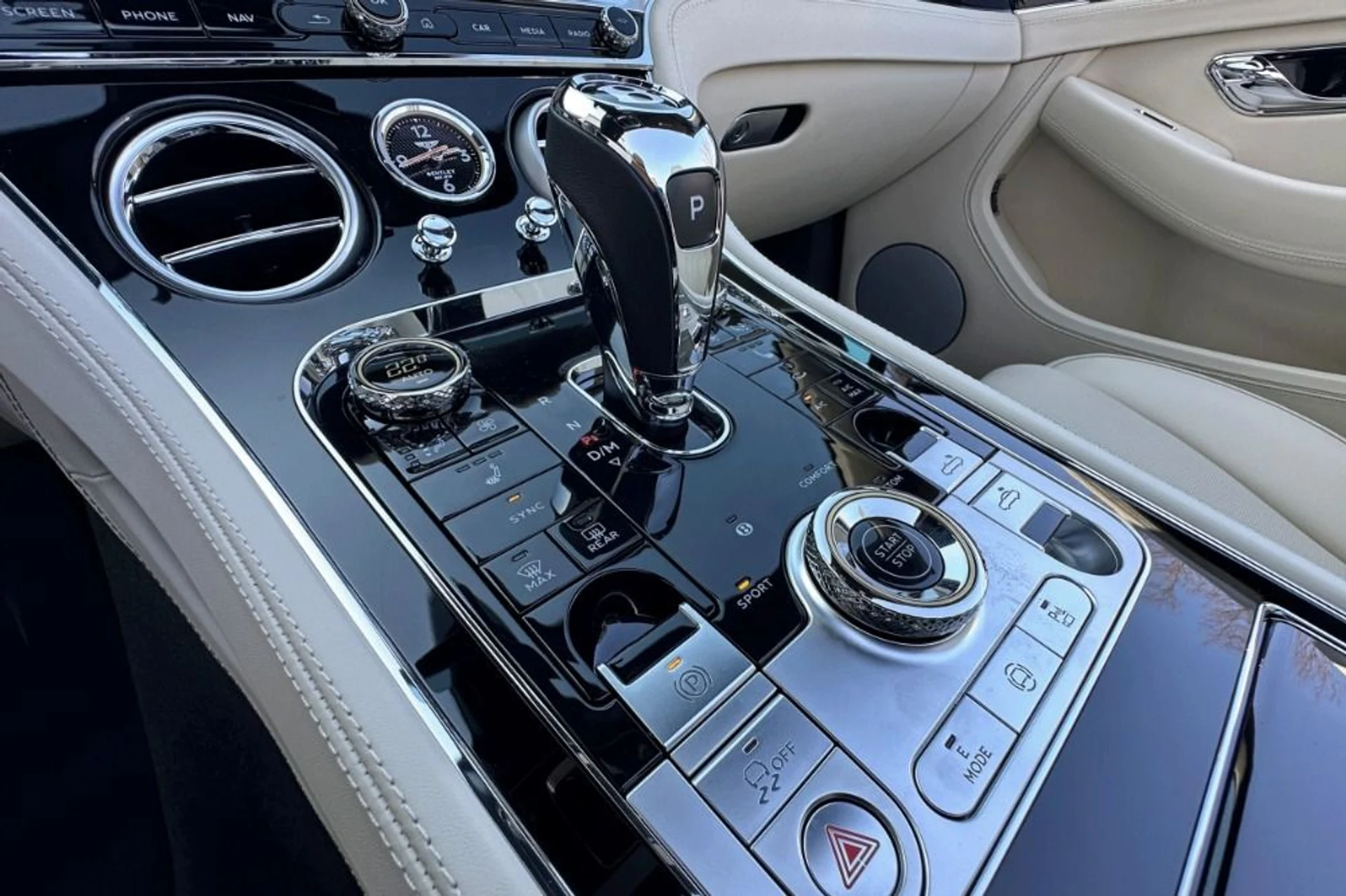 mph010_1008896746_New_2026_Bentley_Continental_GT_GTC_1773231268_b7dc6cf448