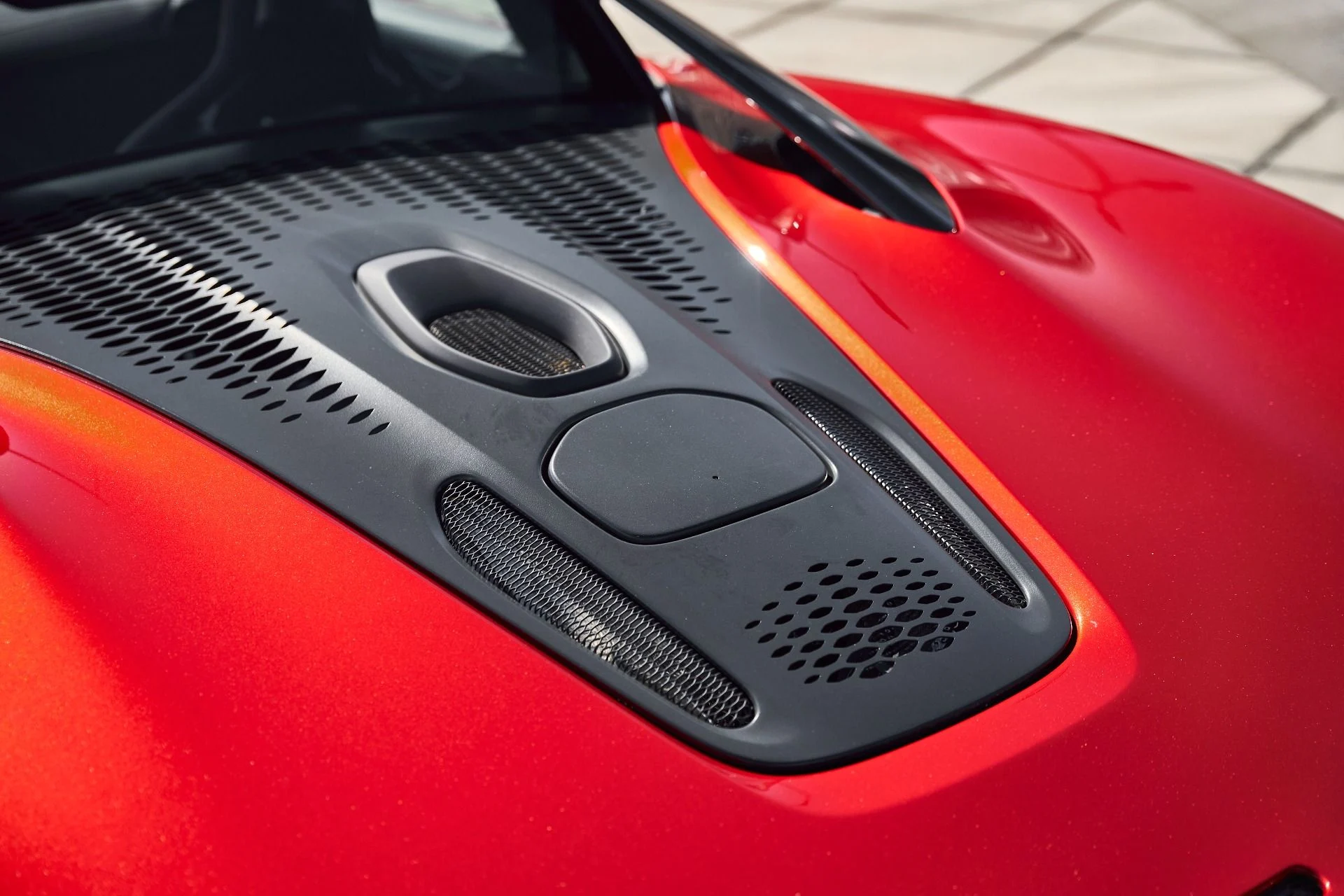 mph010_1015763952_Used_2023_Mc_Laren_Artura_1770256410_a31a5a7ae0