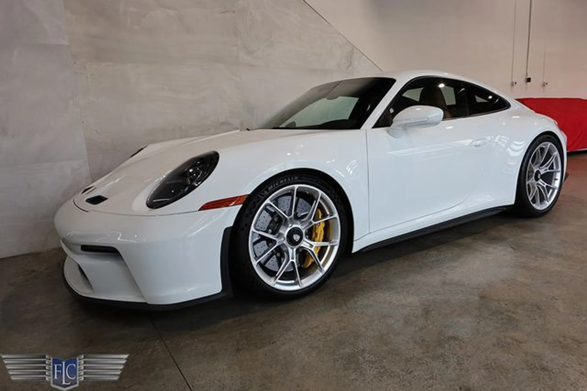 mph010_1017582695_used_2024_porsche_911_gt3coupewtouringpackage_9689_23060491_15_640_c6ab6454a7