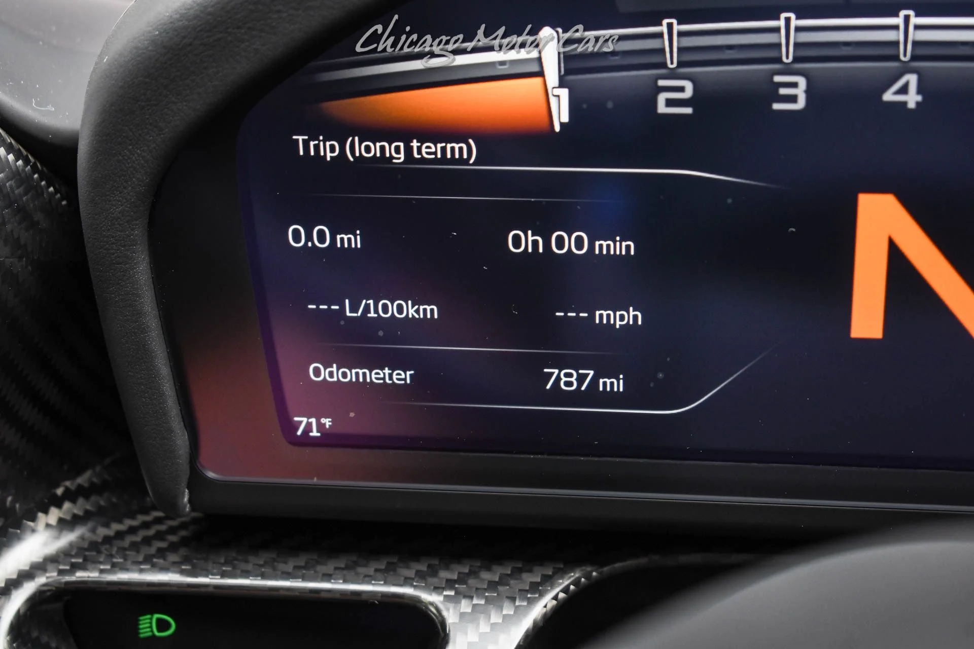 mph010_1021891614_12200_p11_l_5c6aefbb91