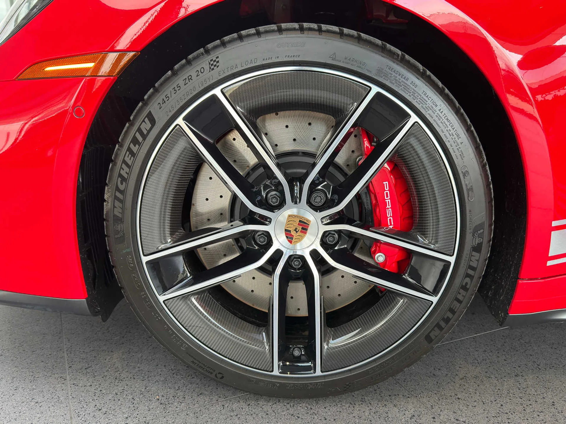 mph010_102416252_8c0015fcce374a4e2cdb5911f24ed92fx_a468dbd8a7