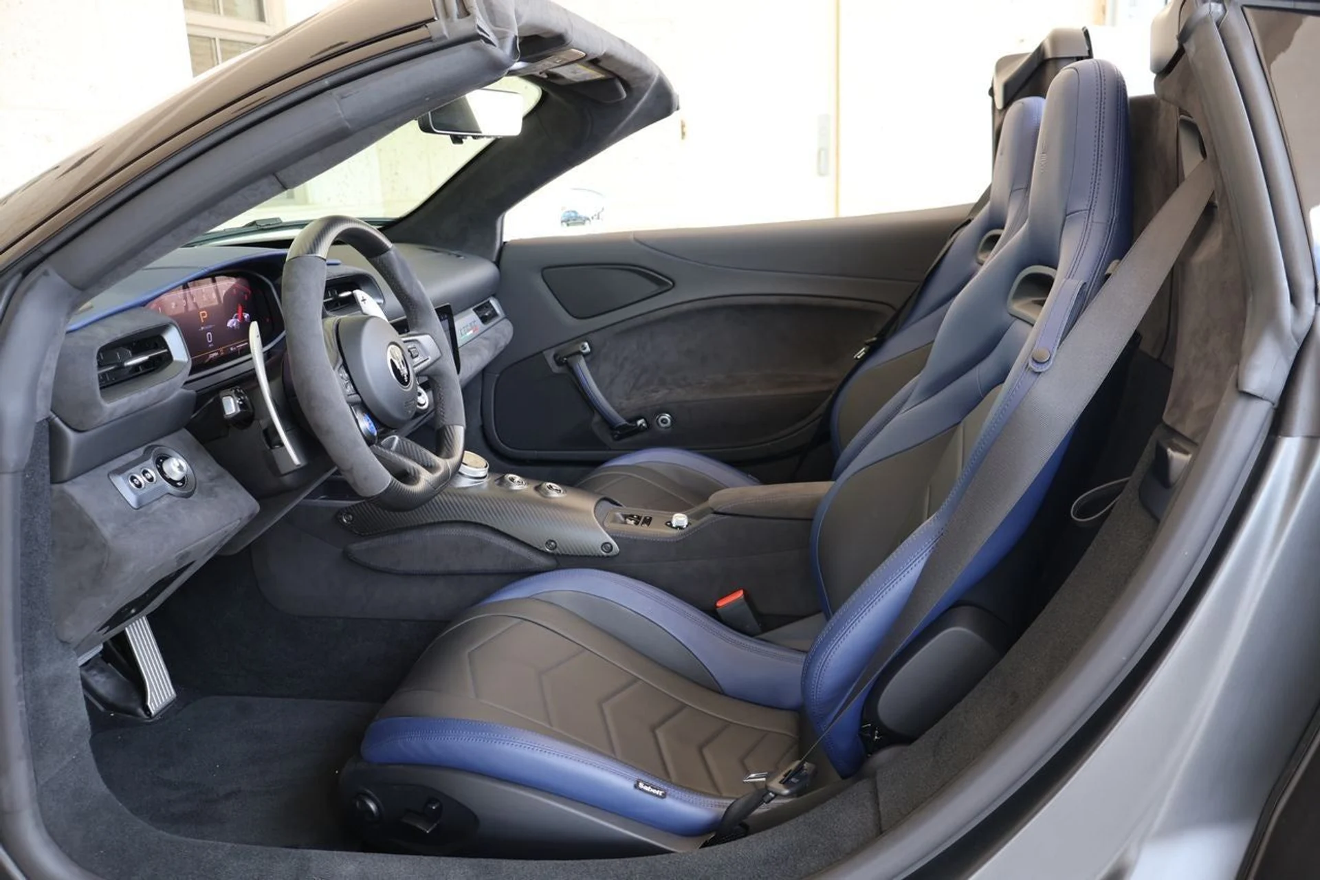 mph010_1025536387_11_4e34ece949