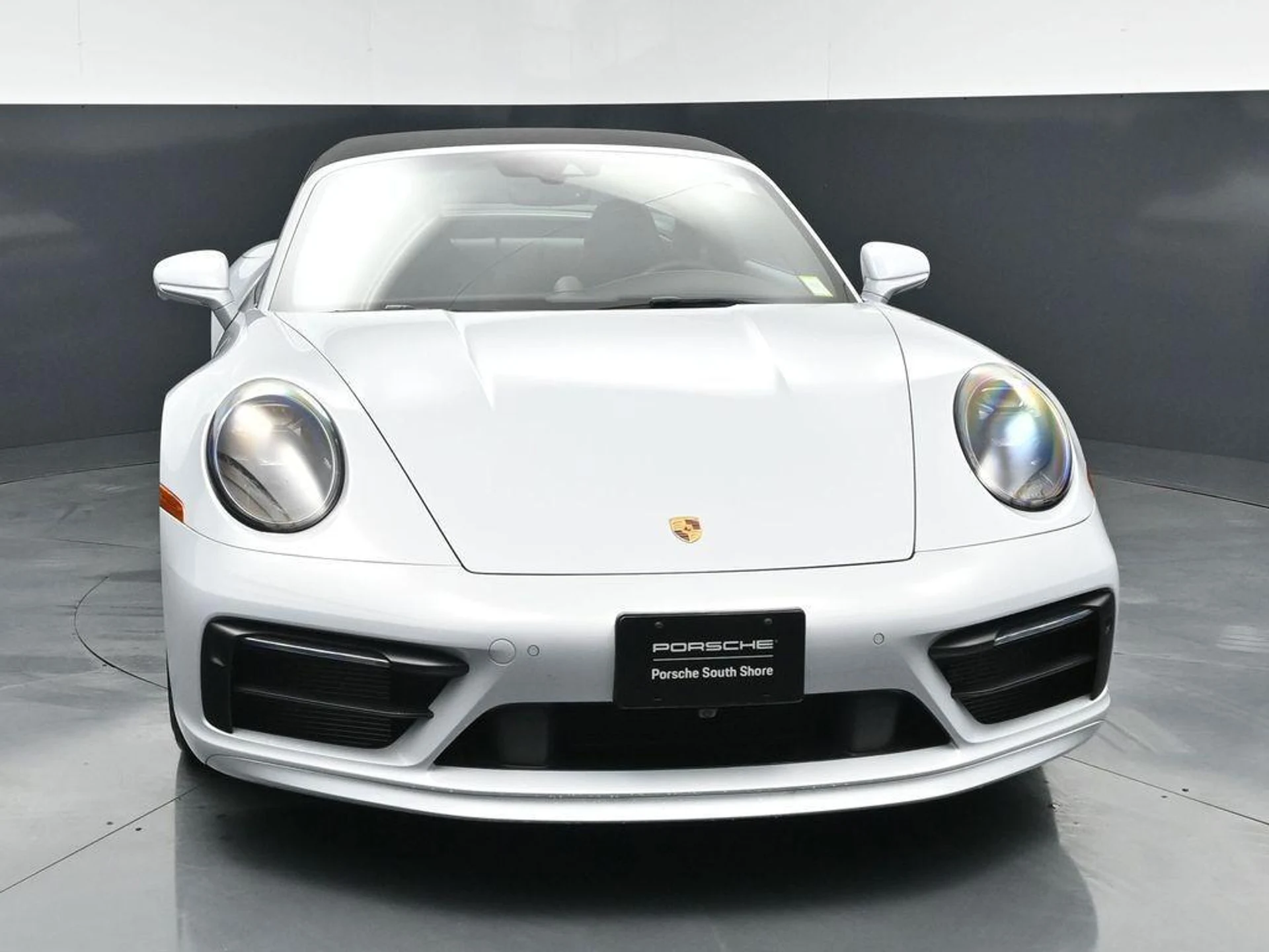 mph010_1045418486_u_KA_Qrvvez8_S7pn_Drlia9u_Mm_RIQU_889a79a323