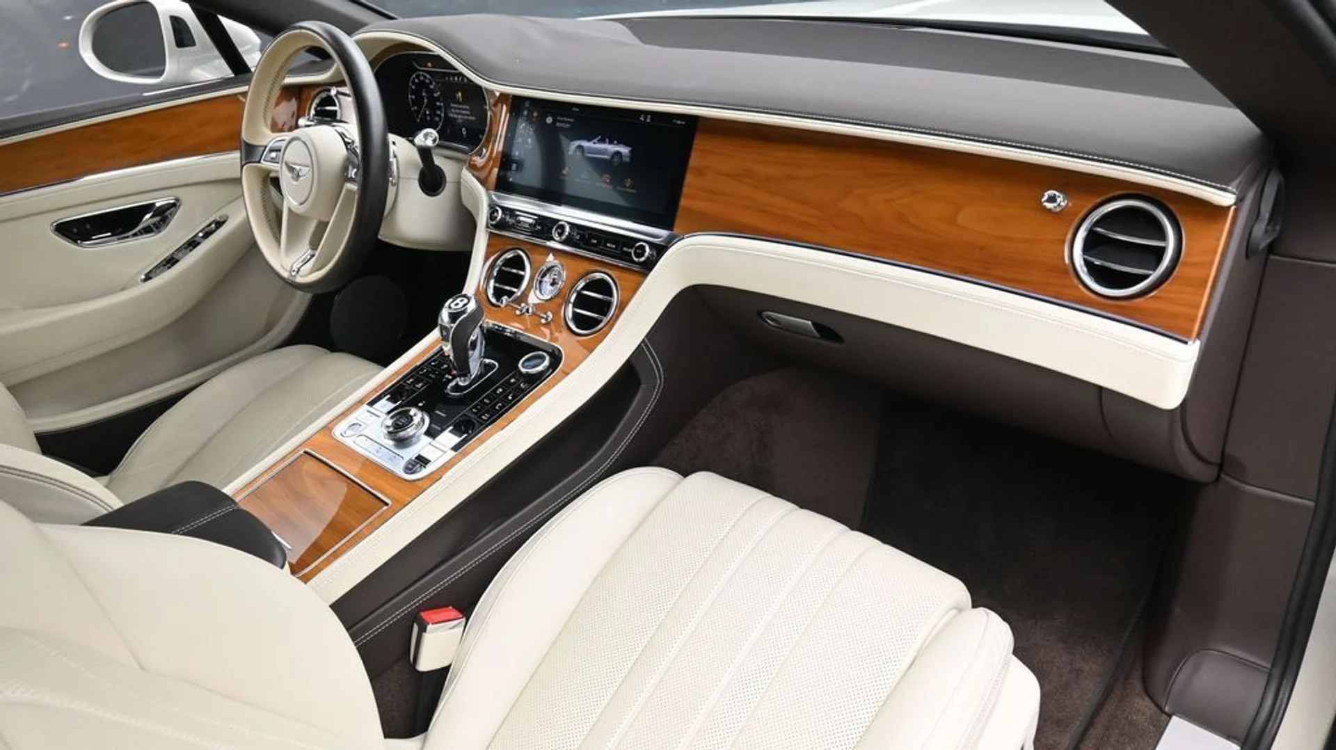 mph010_1048219264_9c4caf9cc7a98c47d5e9a4d0ab7fa93ax_38f863de56