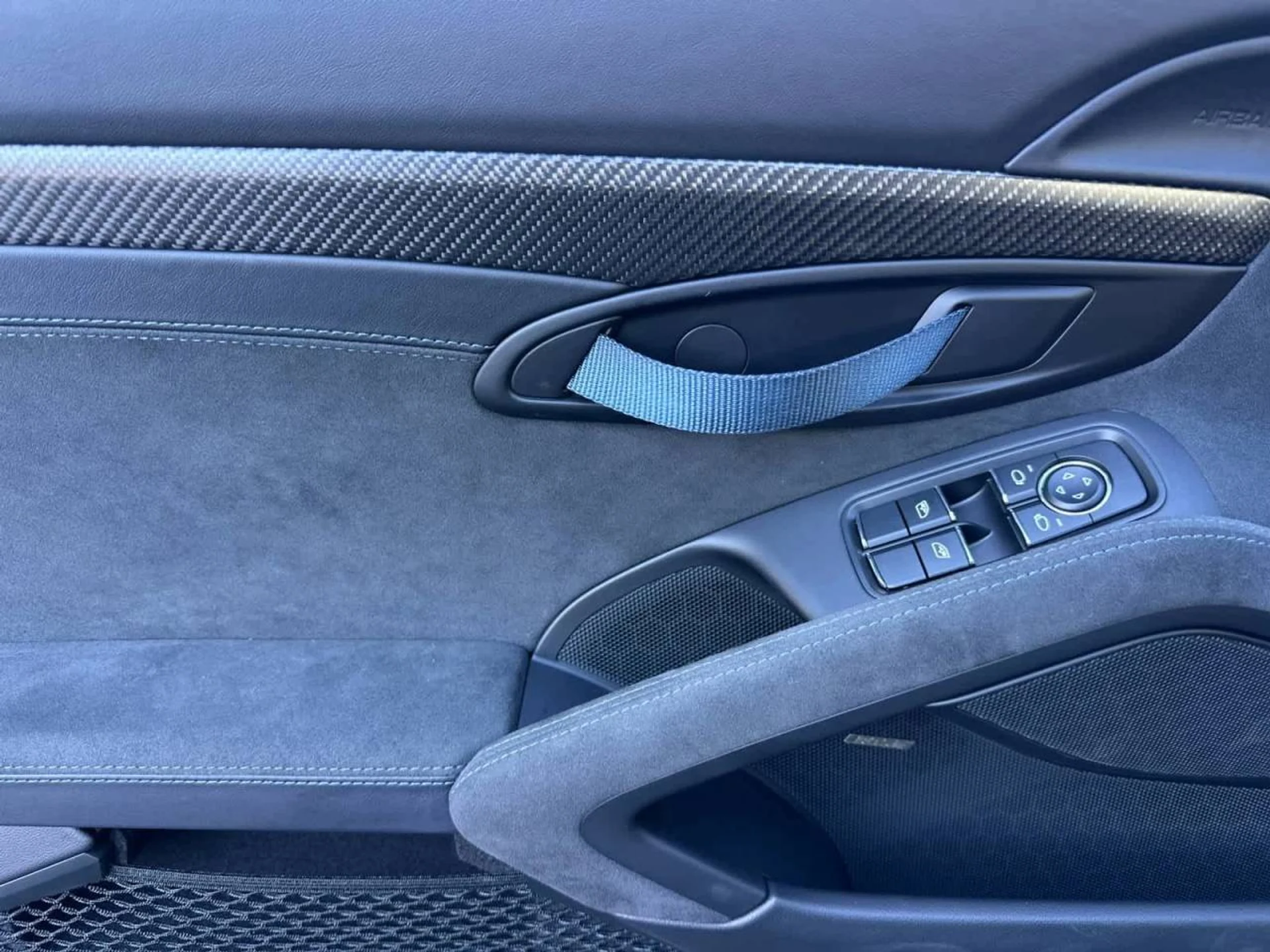 mph010_1048345805_11_cf3ff867e7