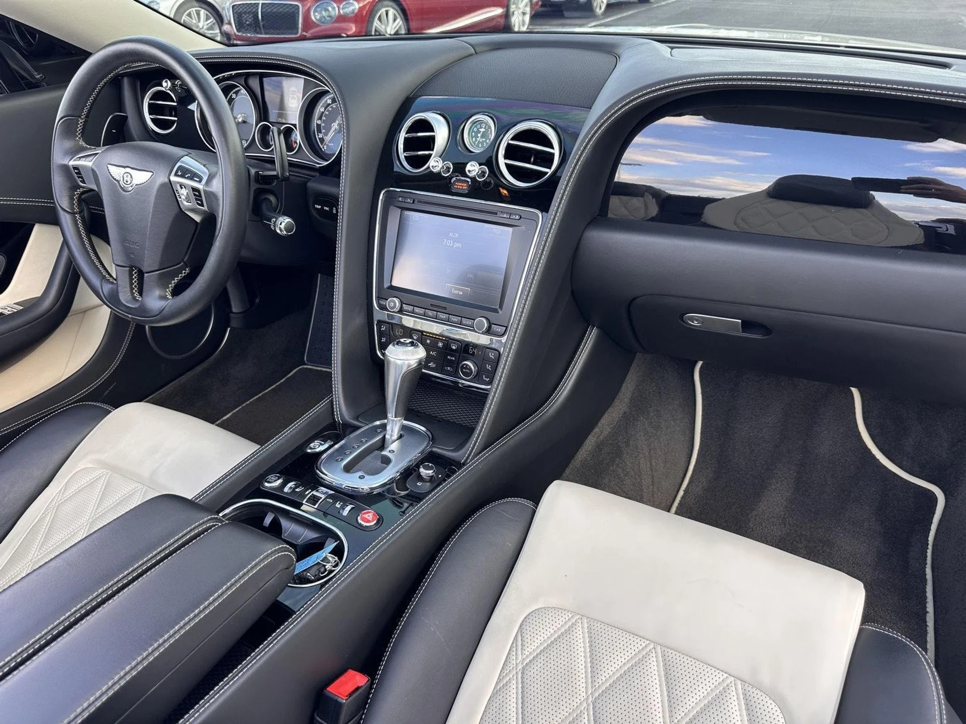 mph010_1054069213_aa64c3f1556eb79cb0d9516585217282_ad4f9db4c4