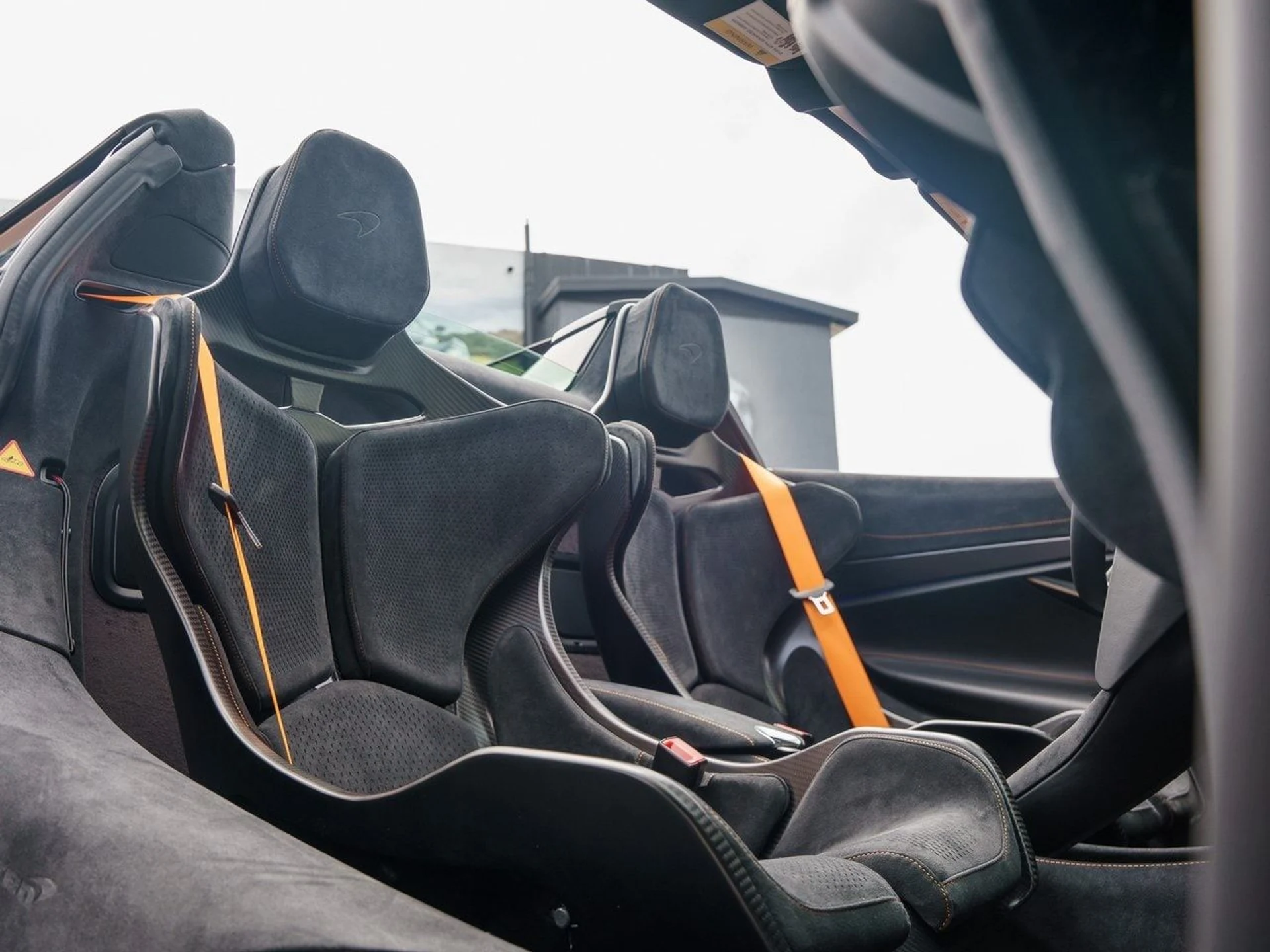 mph010_1062262157_fce31a918896f5dd02d67d1e183082b9x_222a632610