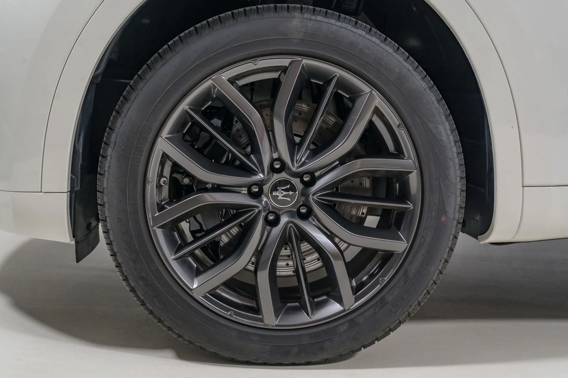 mph010_1062851275_88ac2263a21444ca950e7661f5a9391a_41f964eb3a